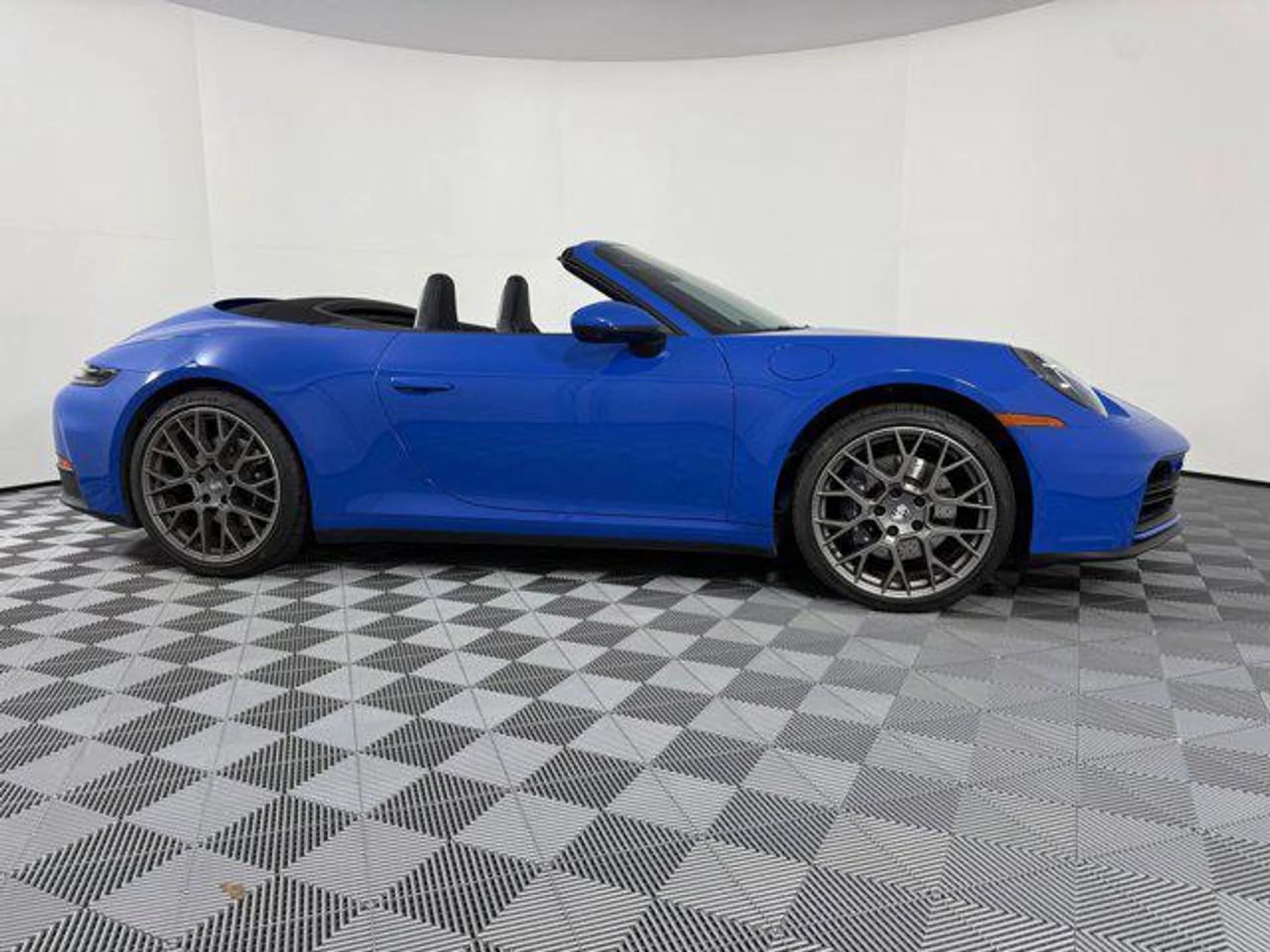 mph007_2514581287_c_Xil_Lwly_S9p_J_Jfn_s_L673_TG_026_U_fd3f7df363