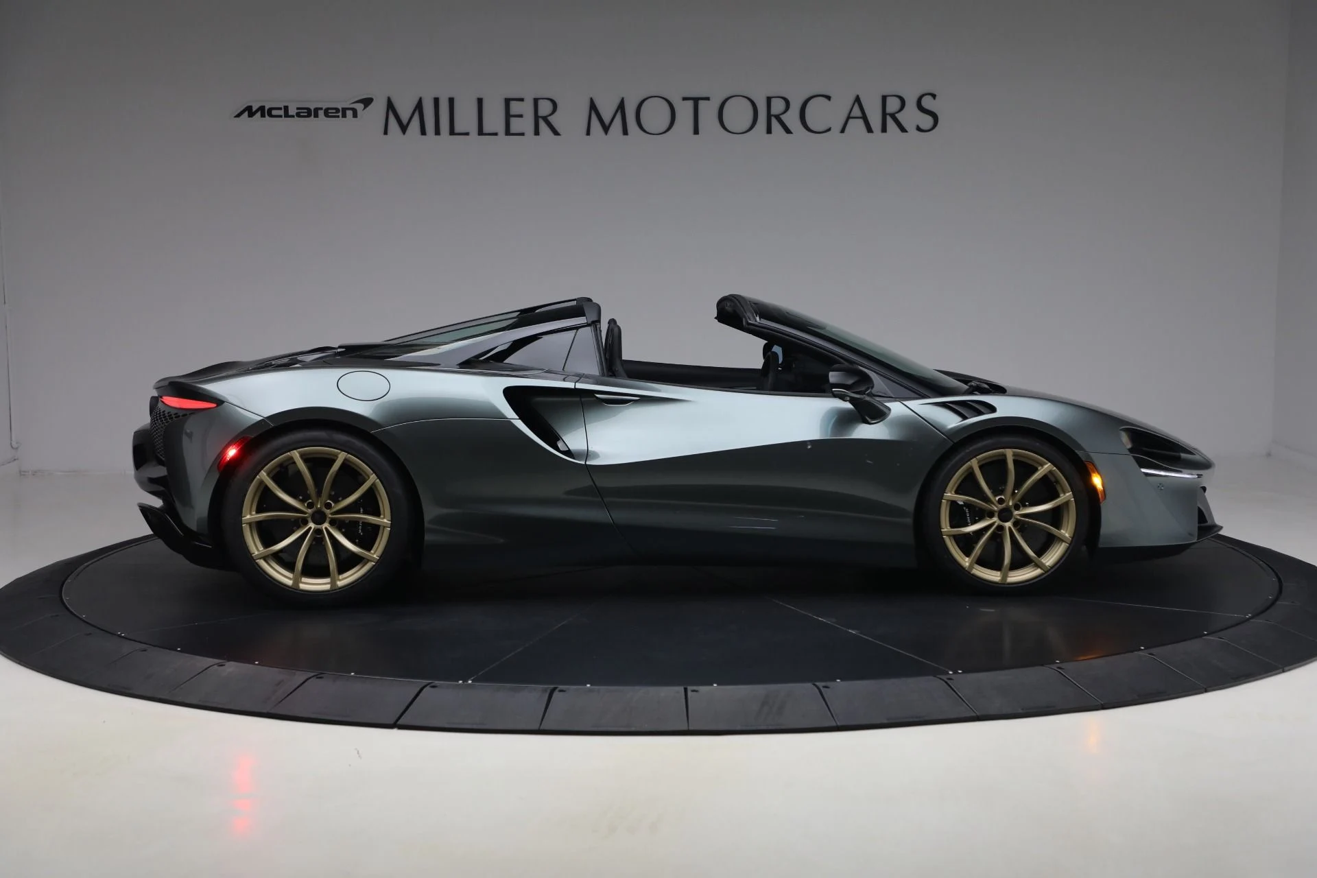 mph007_2516023882_New_2026_Mc_Laren_Artura_Spider_Performance_f27a776f37