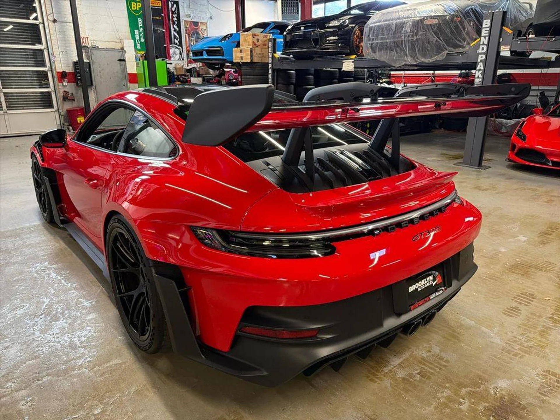 mph007_2516238258_d_AZN_7_Z22_Ho2el_Z7_U_Pxw39_WF_9_ME_4616163ea2