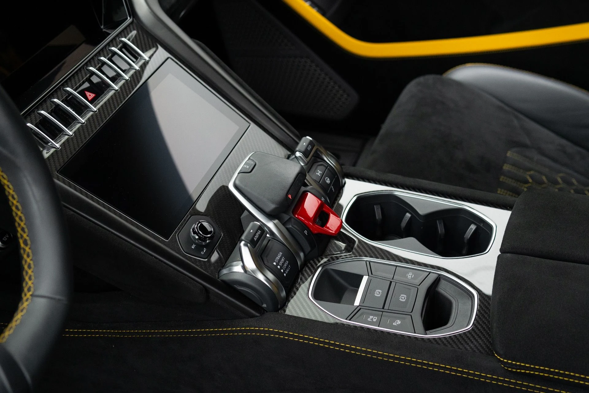 mph007_2530545733_Used_2024_Lamborghini_Urus_Performante_1773952296_2d166edfc4