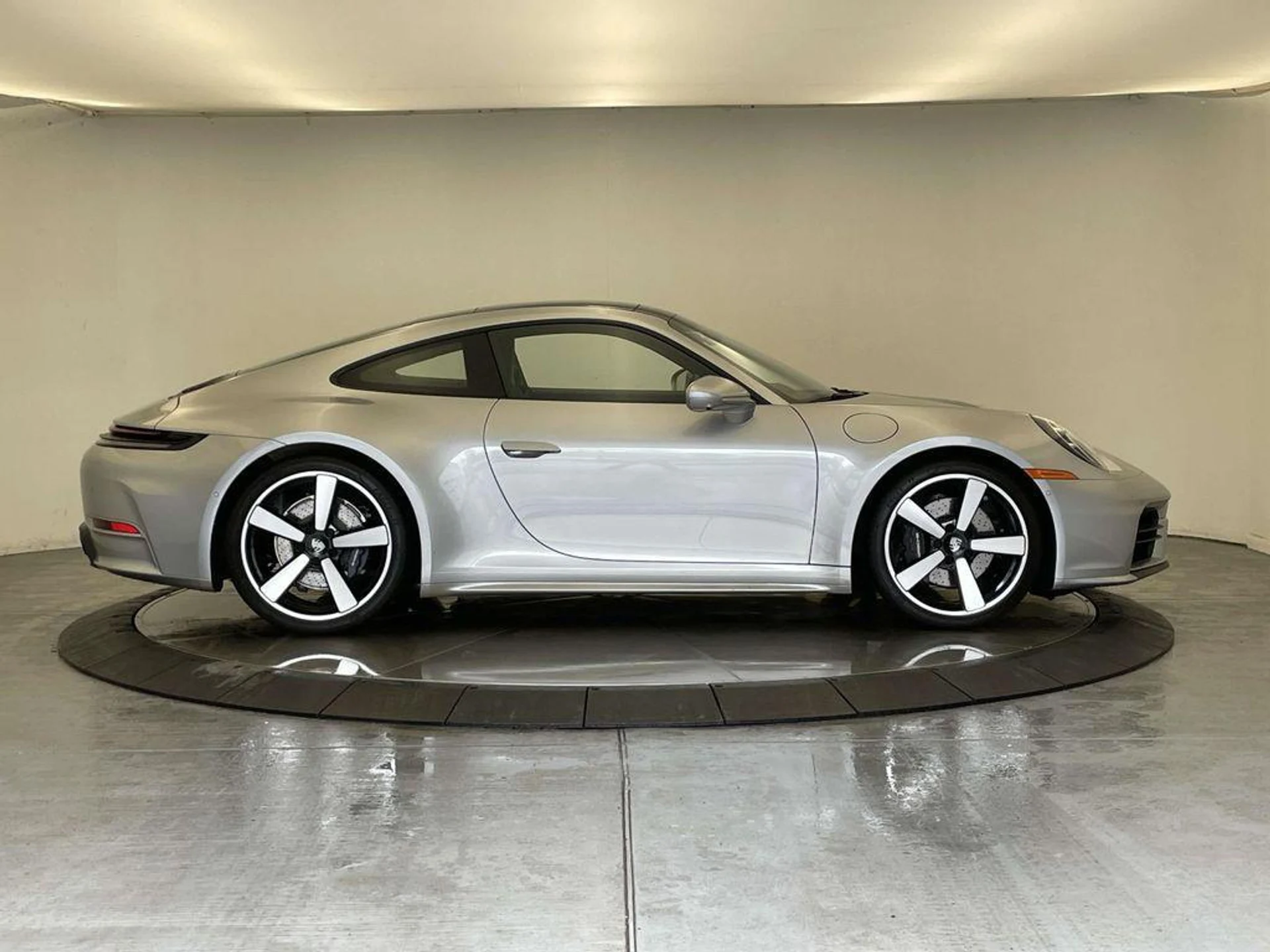 mph007_2531388996_cm_ZN_9_S_Olyhh_A4_Wp_LU_q_Dv_TY_1_Lw_3a793e1670