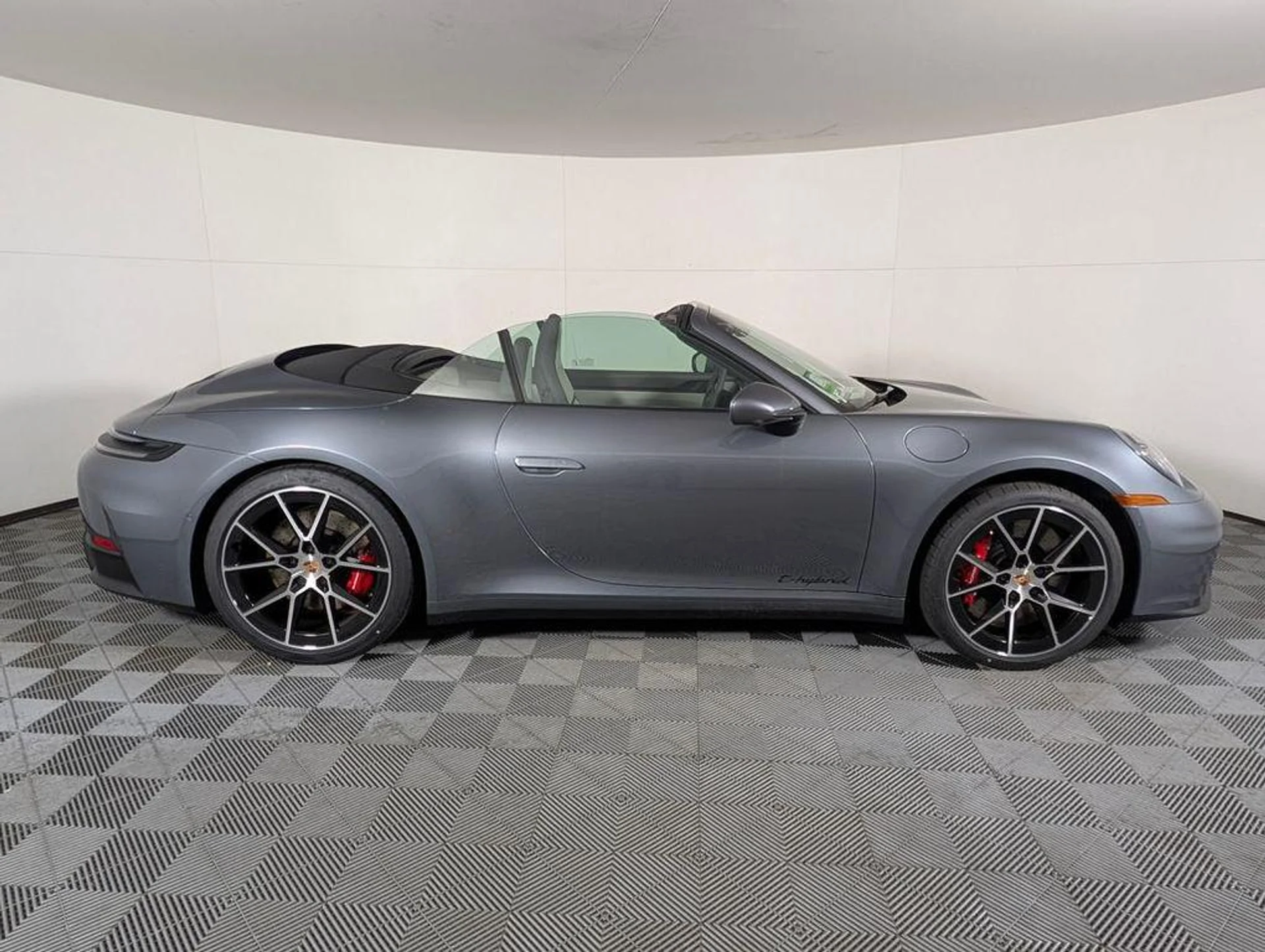 mph007_2533661186_E_Xmxq_M9c1hd_EG_Mjaqyy_Vn_P26_Q0g_6c4cdf0fc1