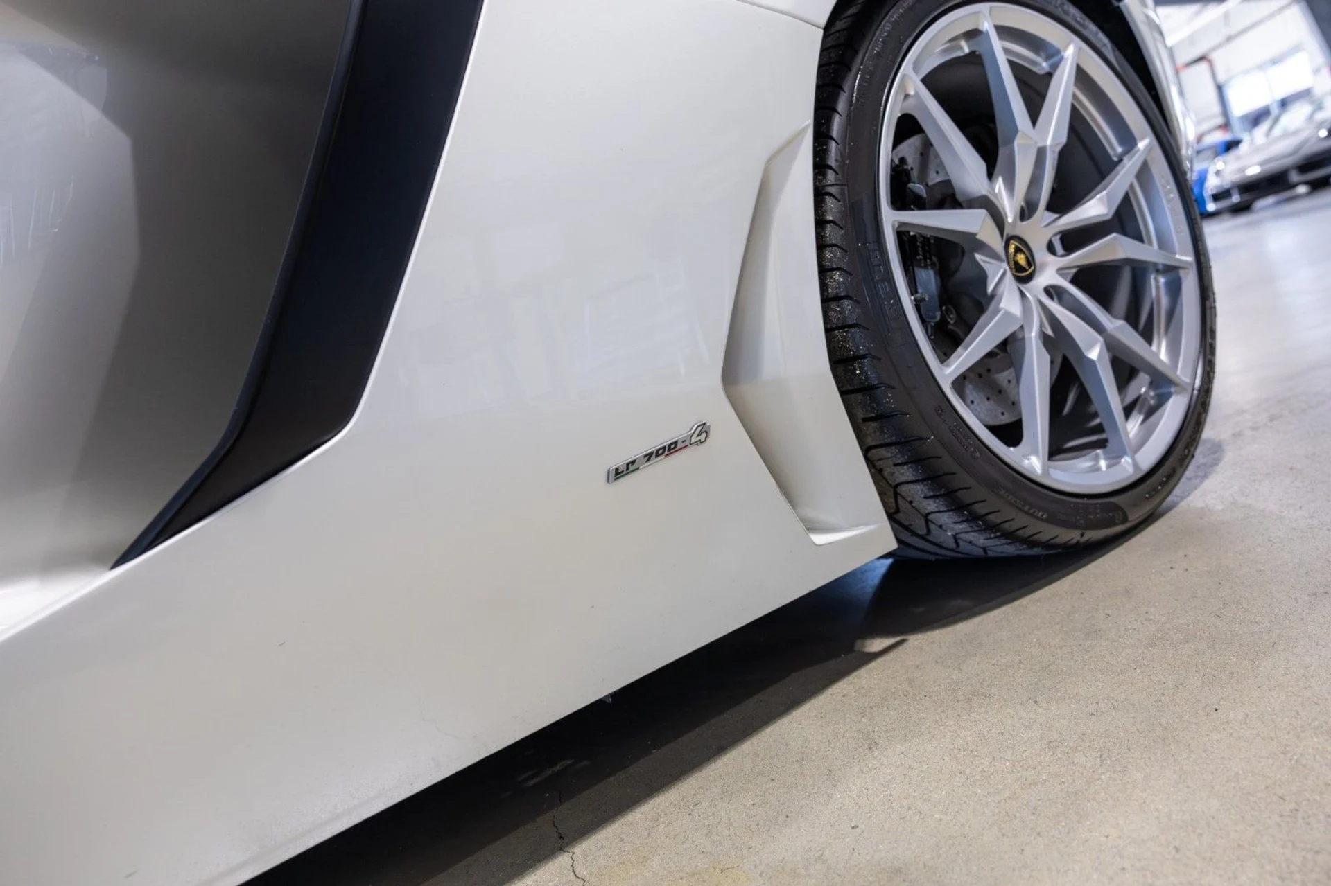 mph007_2538211909_q_Q_2f8d42d972