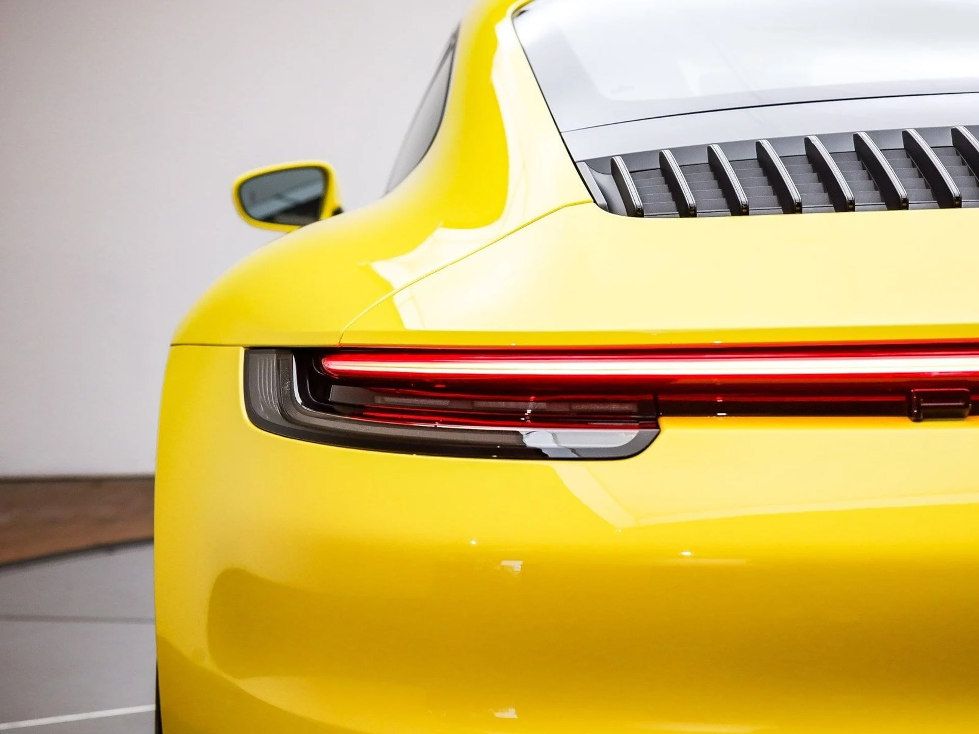 mph007_2544480356_071129c13bb14af737f870b57a9713f2x_12121ff9f2