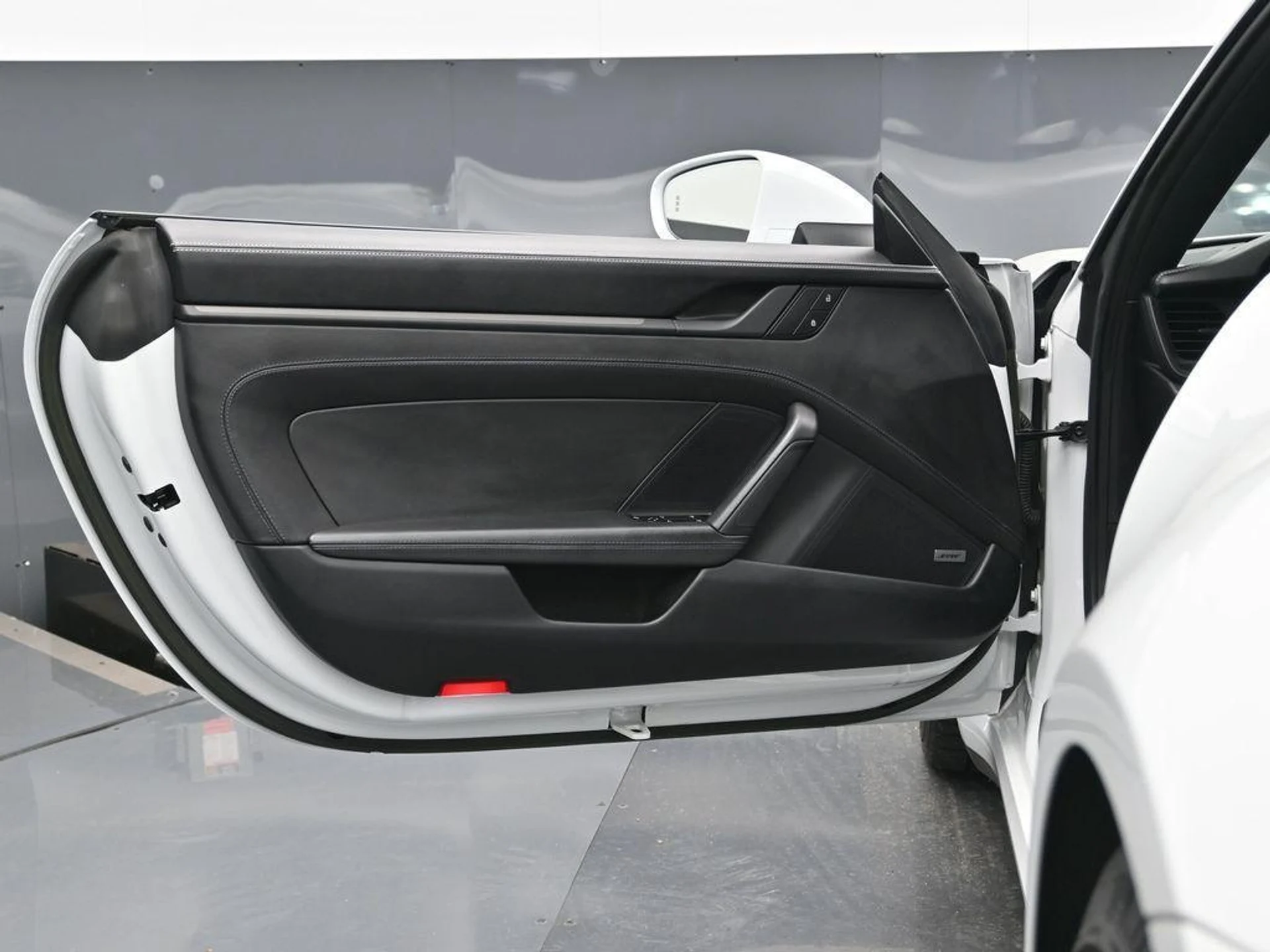 mph007_2546069389_LA_0_ky9_Rlr_Fld_K_On_Nf3d_S_Gtntw_b6f65be536