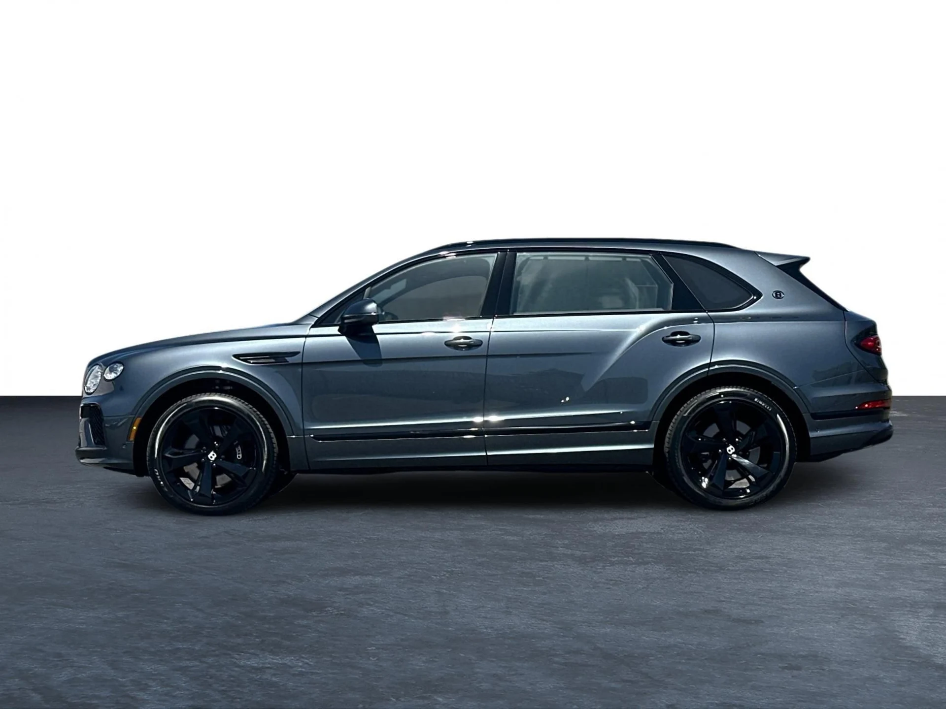 mph007_2547356122_New_2026_Bentley_Bentayga_EWB_1777641533_1287d8b4b6