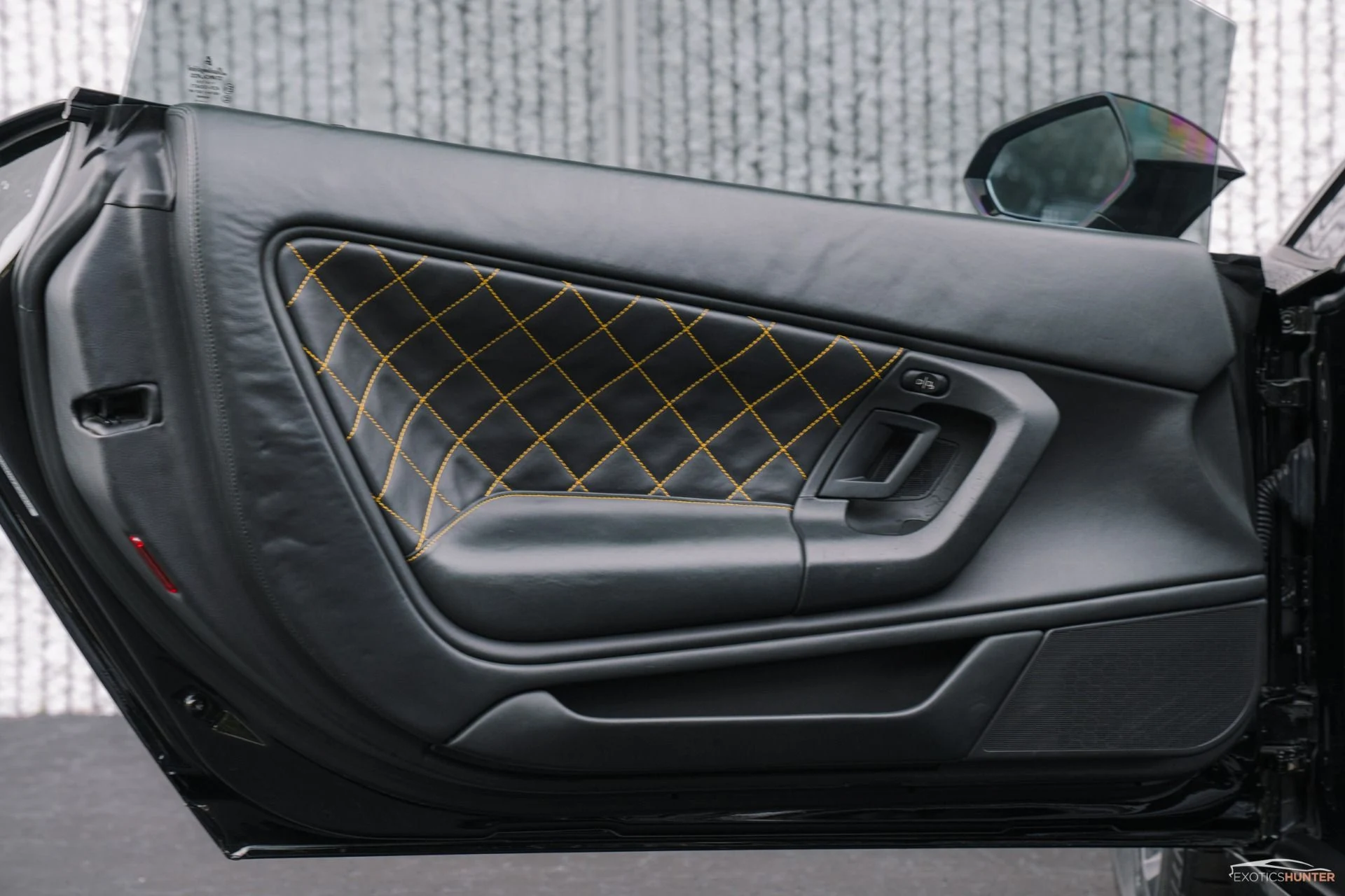 mph007_2550233625_Used_2011_Lamborghini_Gallardo_LP_550_2_w_FULL_Body_PPF_Reverse_Camera_Front_Lift_1762294908_894d7fa1e0