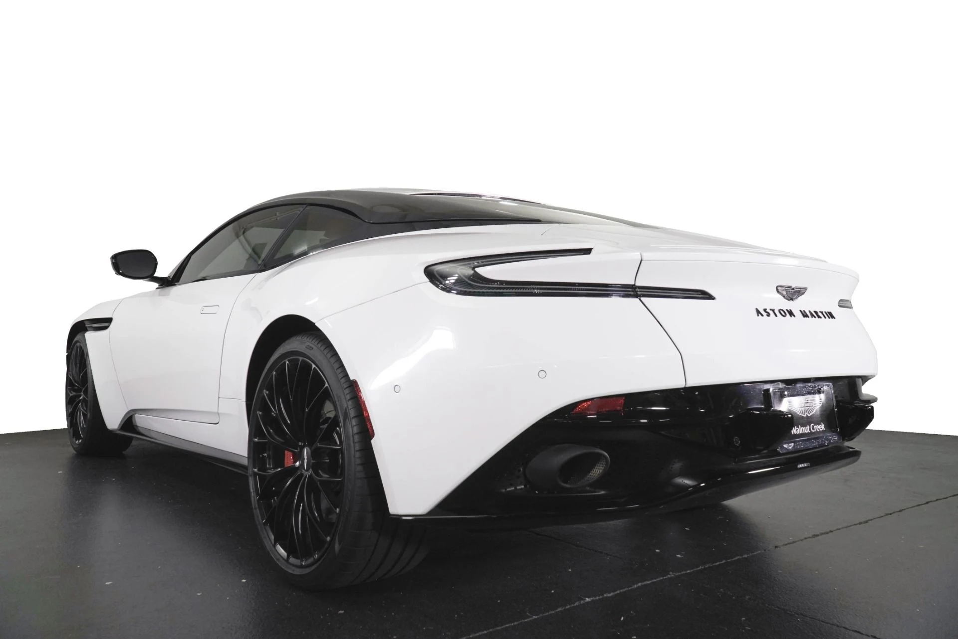 mph007_2552250477_Used_2023_Aston_Martin_DB_11_V8_1785747410_d82ea21940