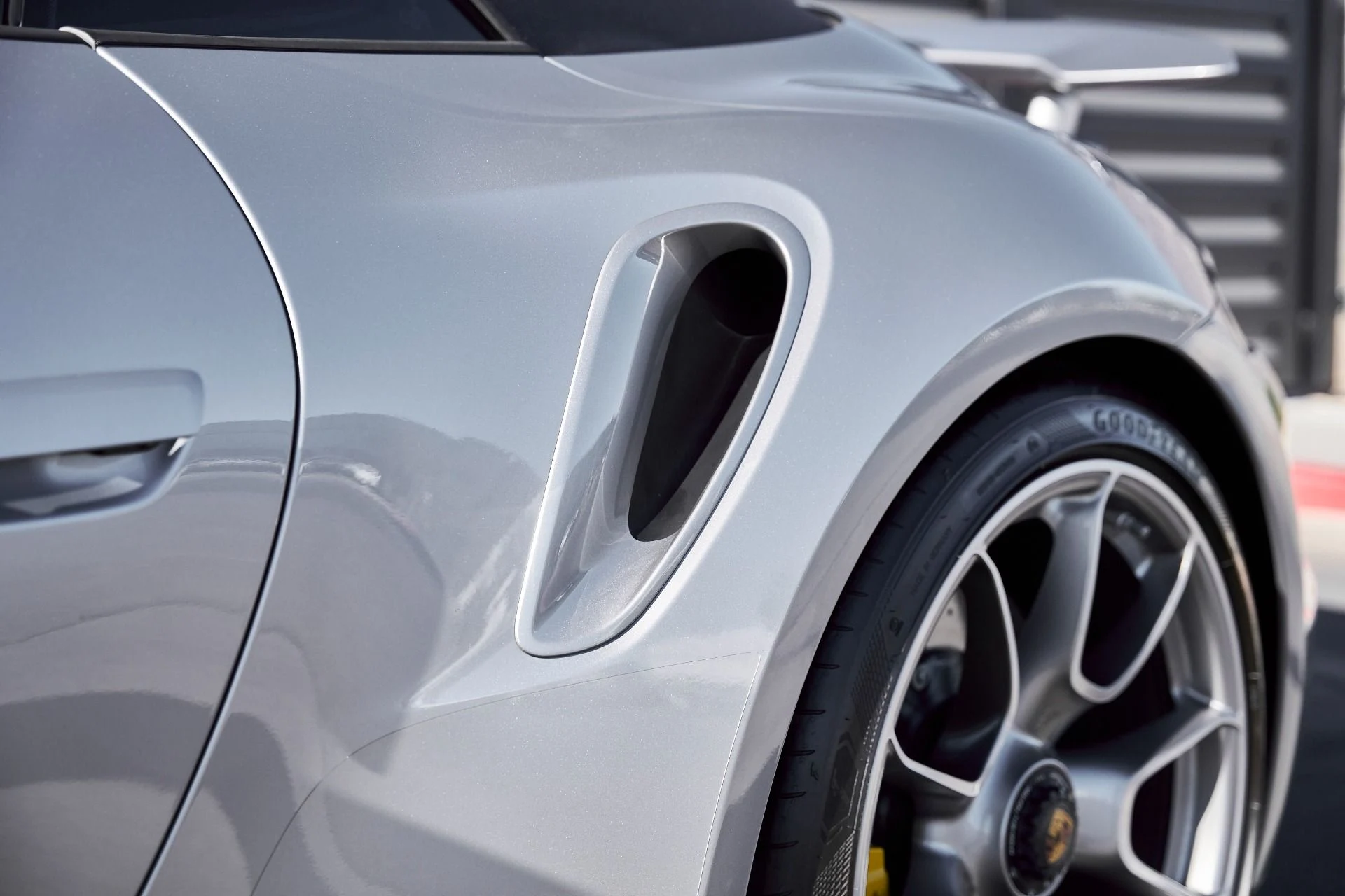 mph007_2554305139_Used_2024_Porsche_911_Turbo_S_1768438230_c6e695db72