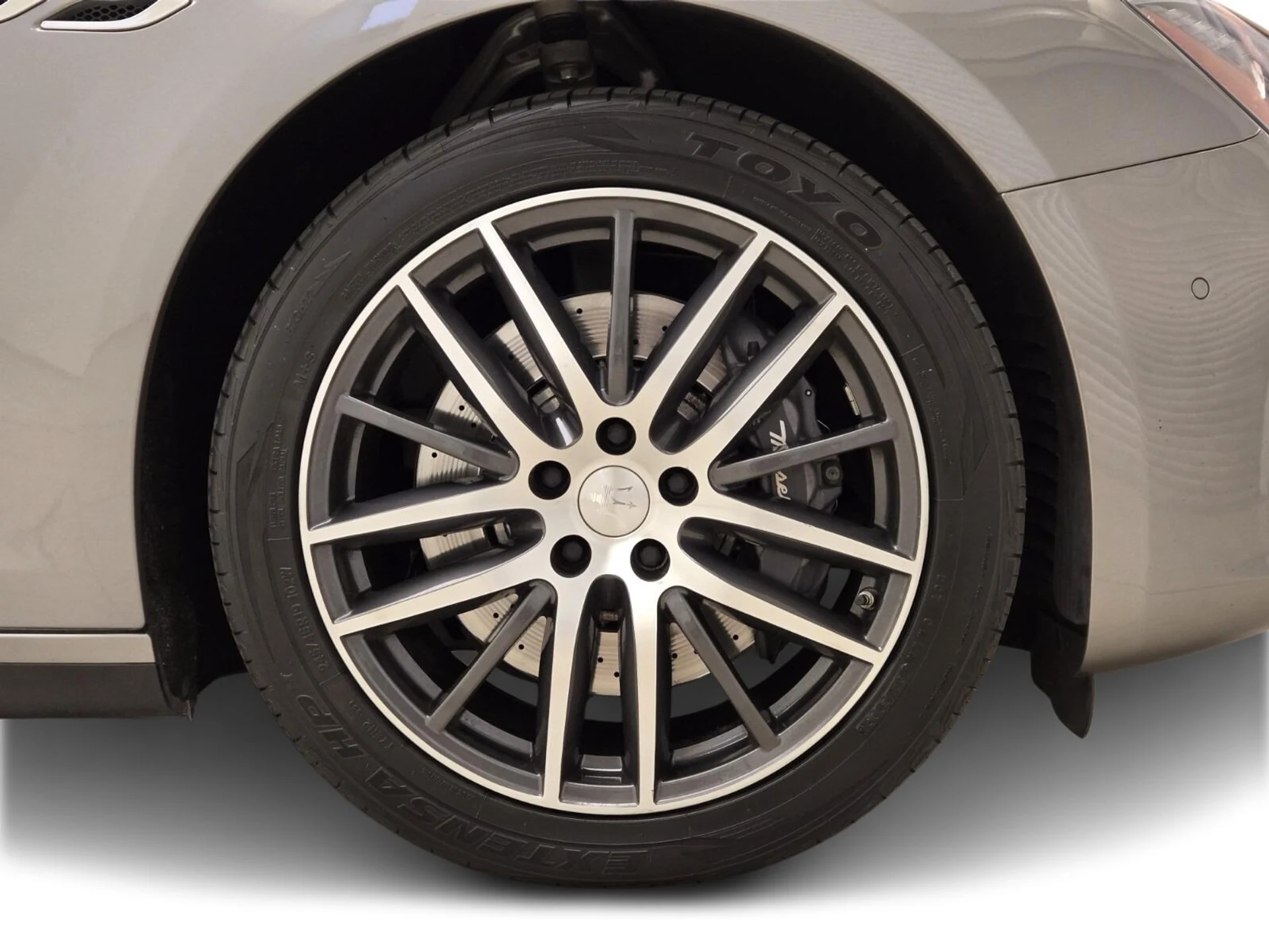 mph007_2559059160_Used_2019_Maserati_Ghibli_S_1753943835_2ffa8c1889