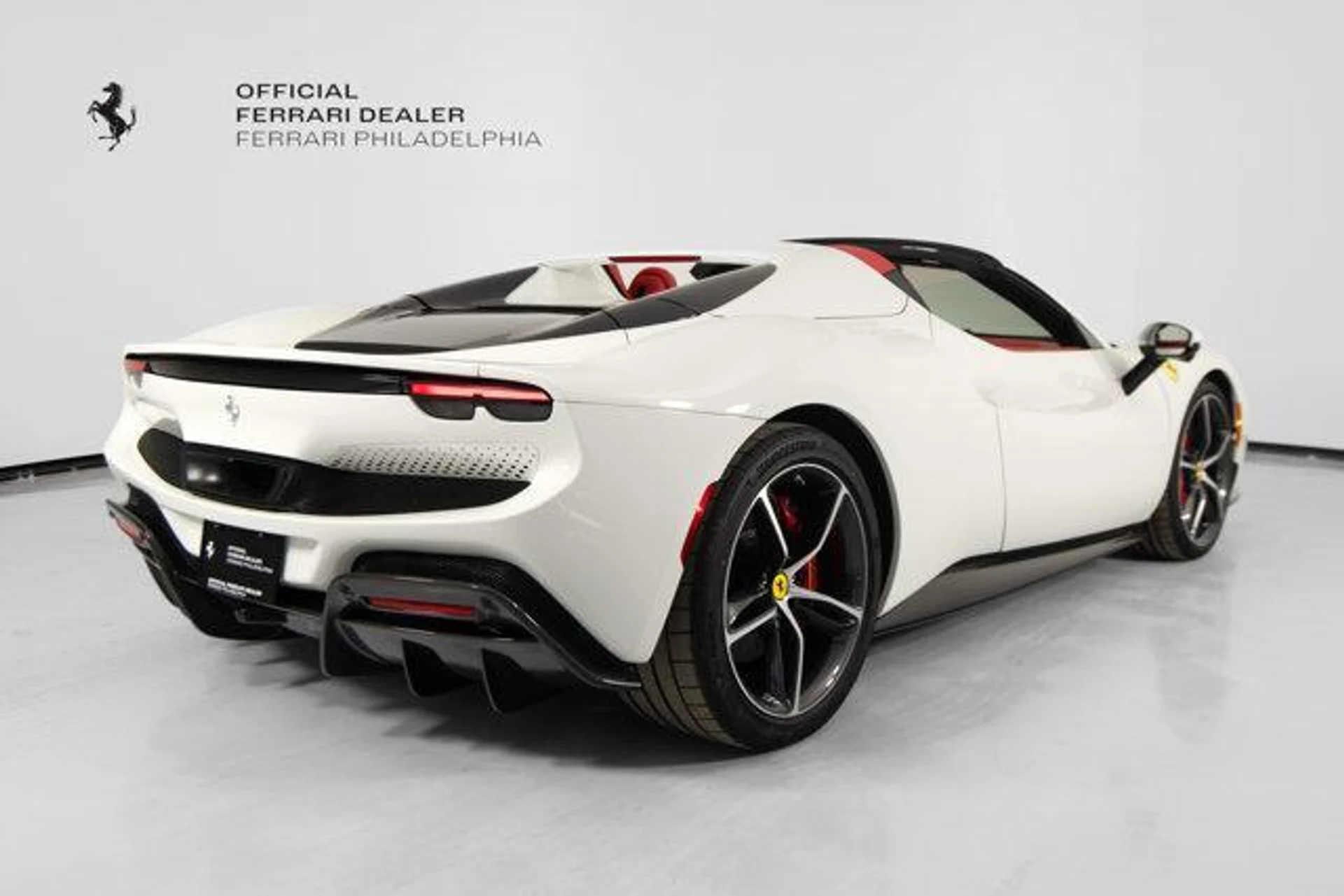 mph007_2560252550_95n_UU_6bw8_Hneb_5j2cl_B5u_P_Ye5_I_569a4ce742