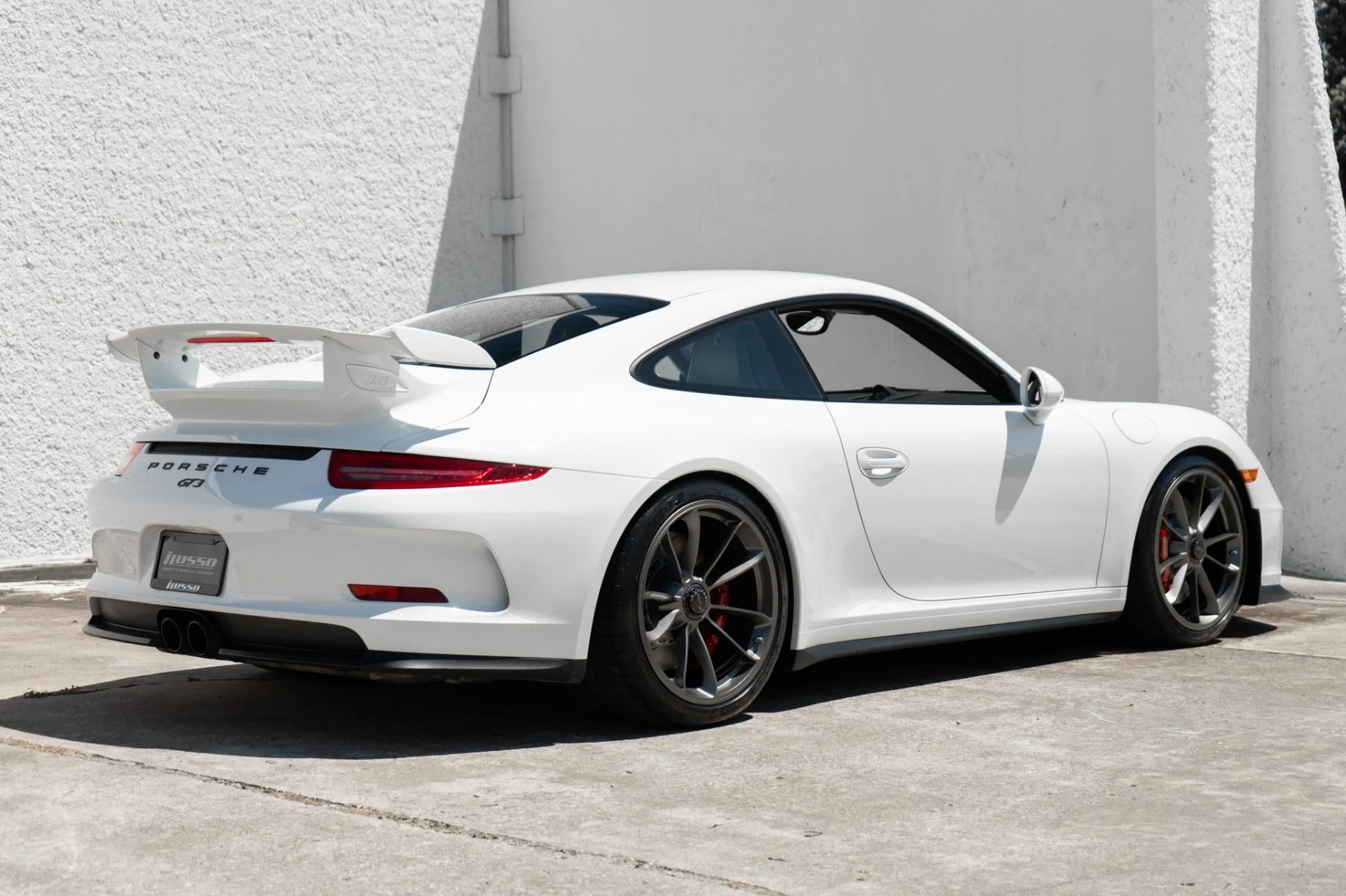 mph007_2571418667_Used_2015_Porsche_911_GT_3_1787087006_e25376417e