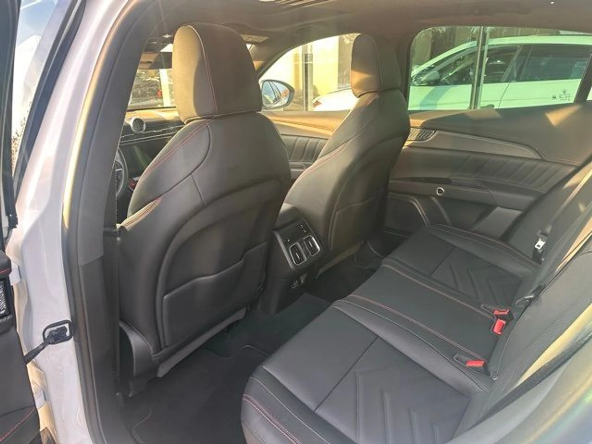 mph007_2573163900_d87be213d0ba79708c45d78928935284_d114a2e5ee