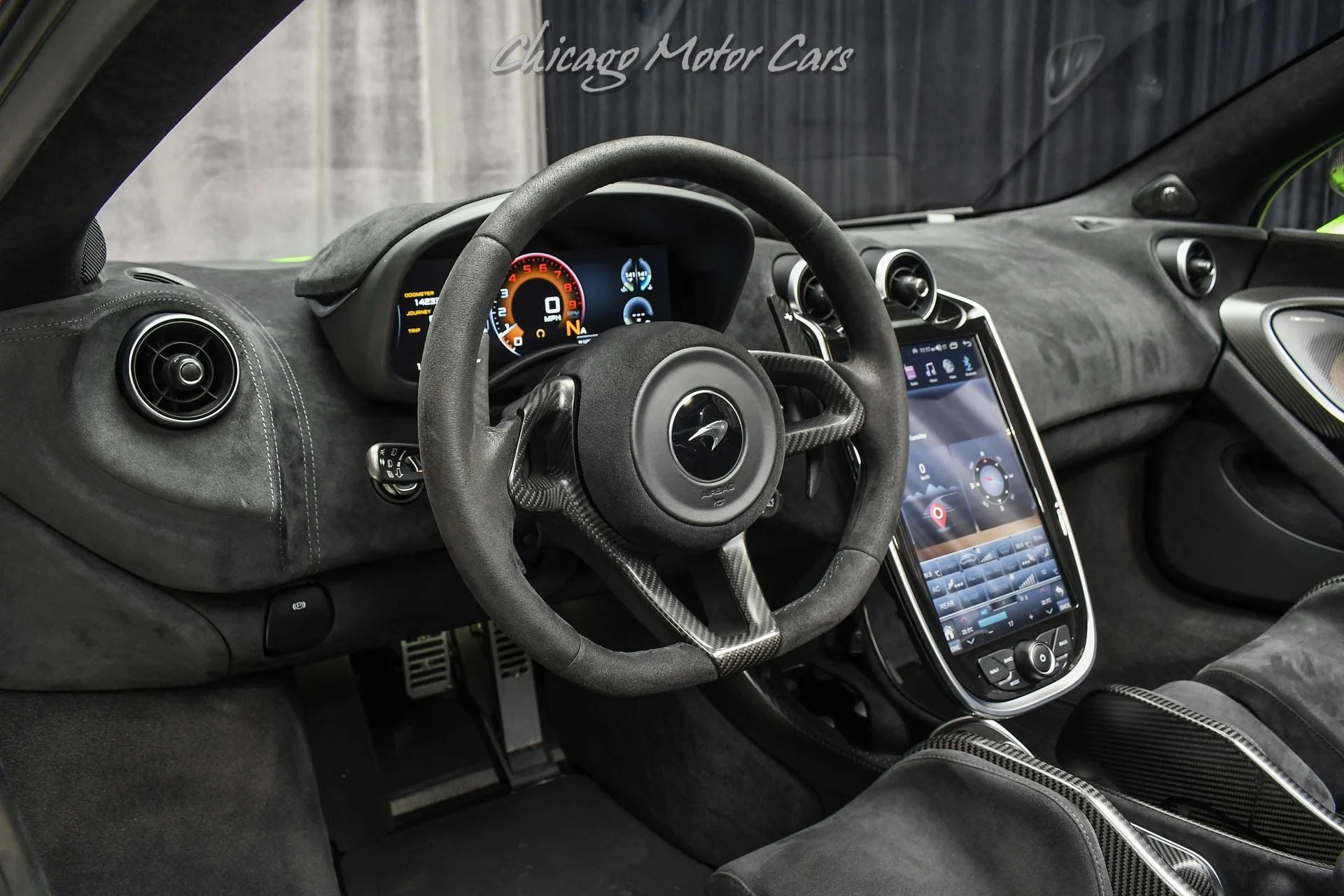 mph007_2575909874_10028_p8_l_0dae168bfc