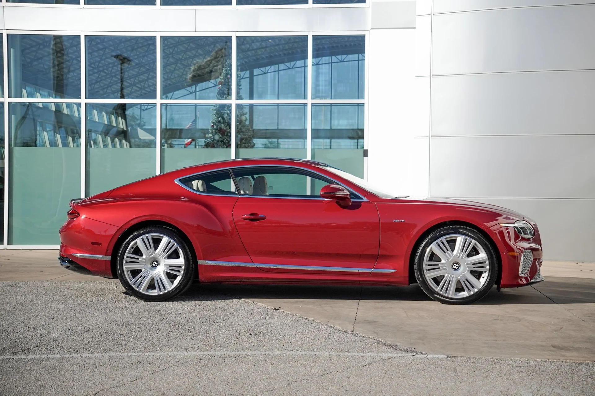 mph007_2578172042_Hi_Tech_Luxury_Imports_LLC_SCBCP_2_ZG_7_TC_025259_image_7_5b369403d4