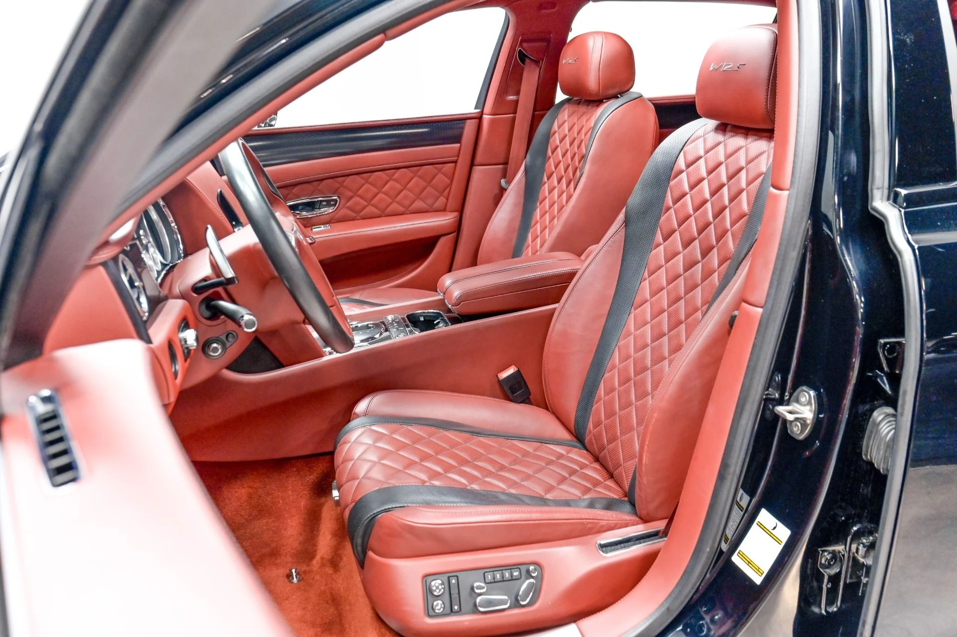 mph007_2581027791_Used_2017_Bentley_Flying_Spur_W12_S_1782583003_329e99bd20