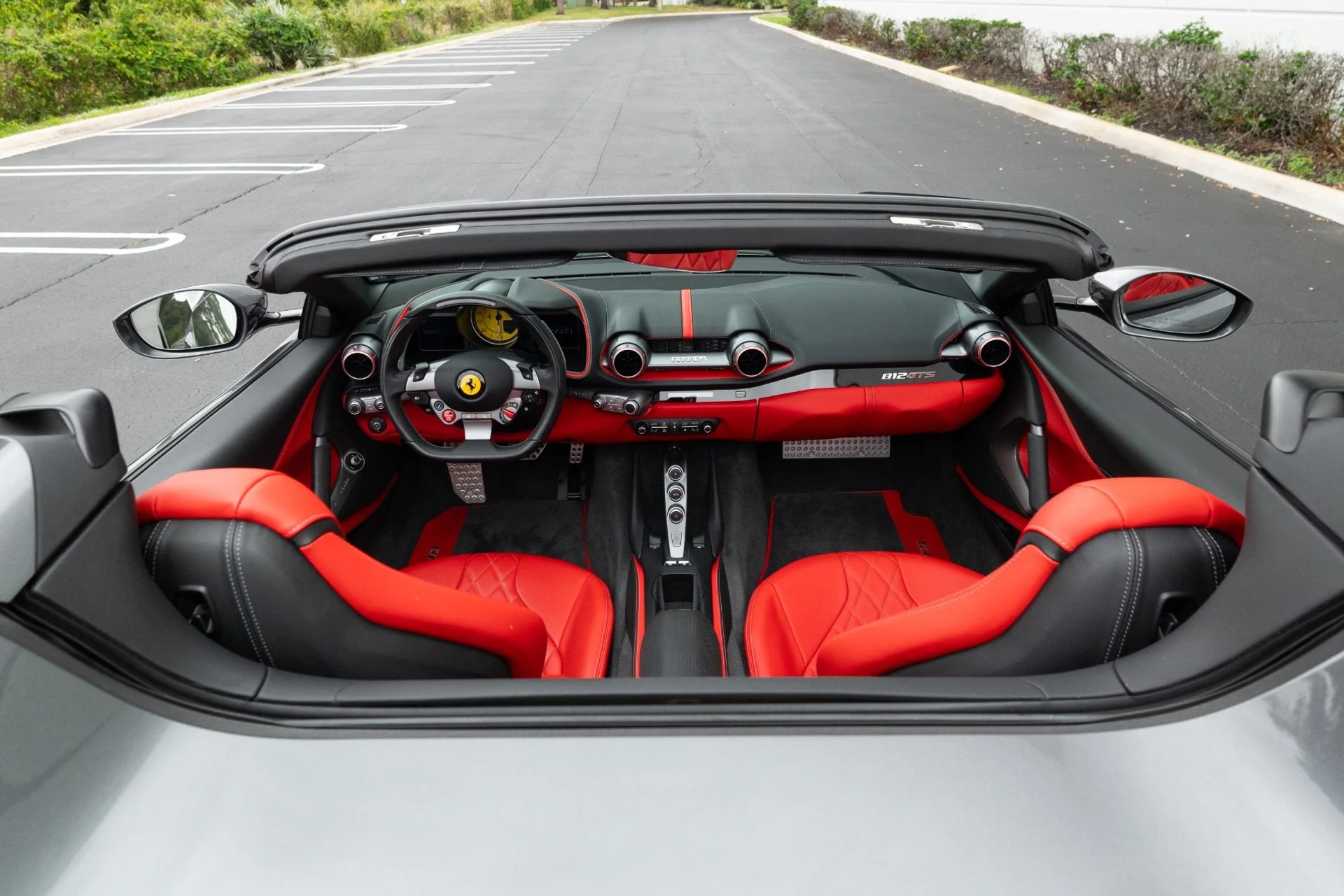 mph007_2584300887_Used_2022_Ferrari_812_GTS_1768275128_2a1059fc37