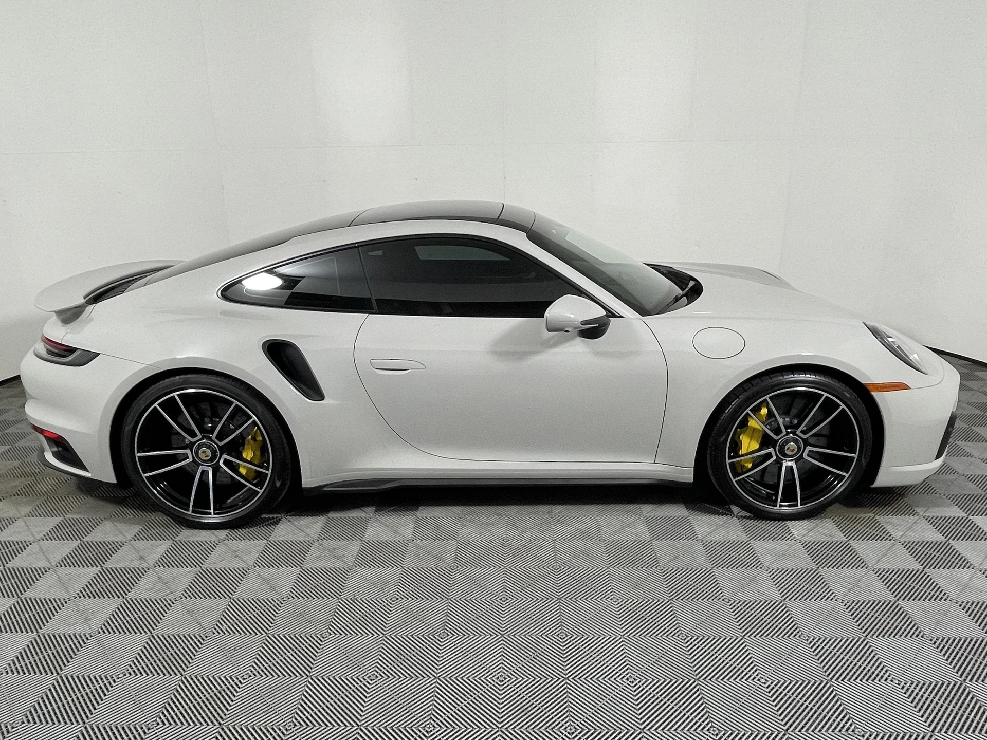 mph007_2587770980_4eb5407ee5a27c0ce081d65ba1c80747x_1697ccec71