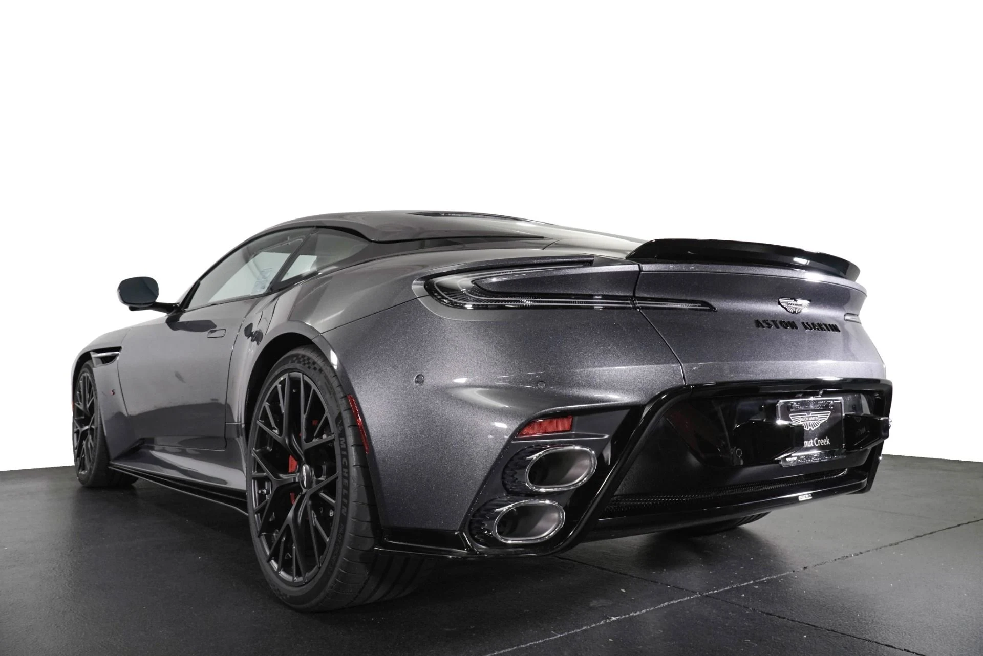 mph007_2590269233_New_2026_Aston_Martin_DB_12_1789055104_fb35648e29