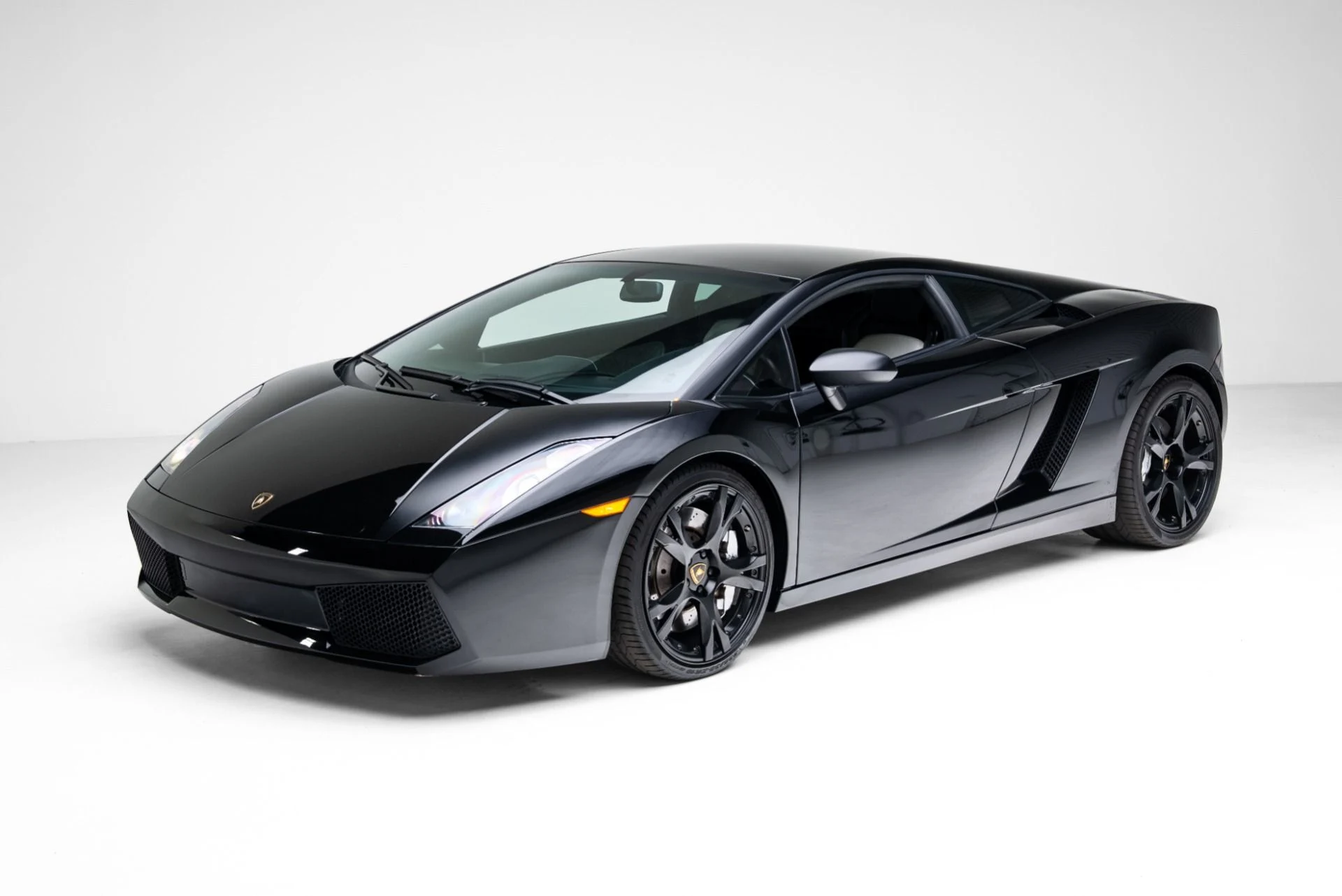 mph007_2610068842_Used_2007_Lamborghini_Gallardo_Nera_Edition_1770753495_995388340f