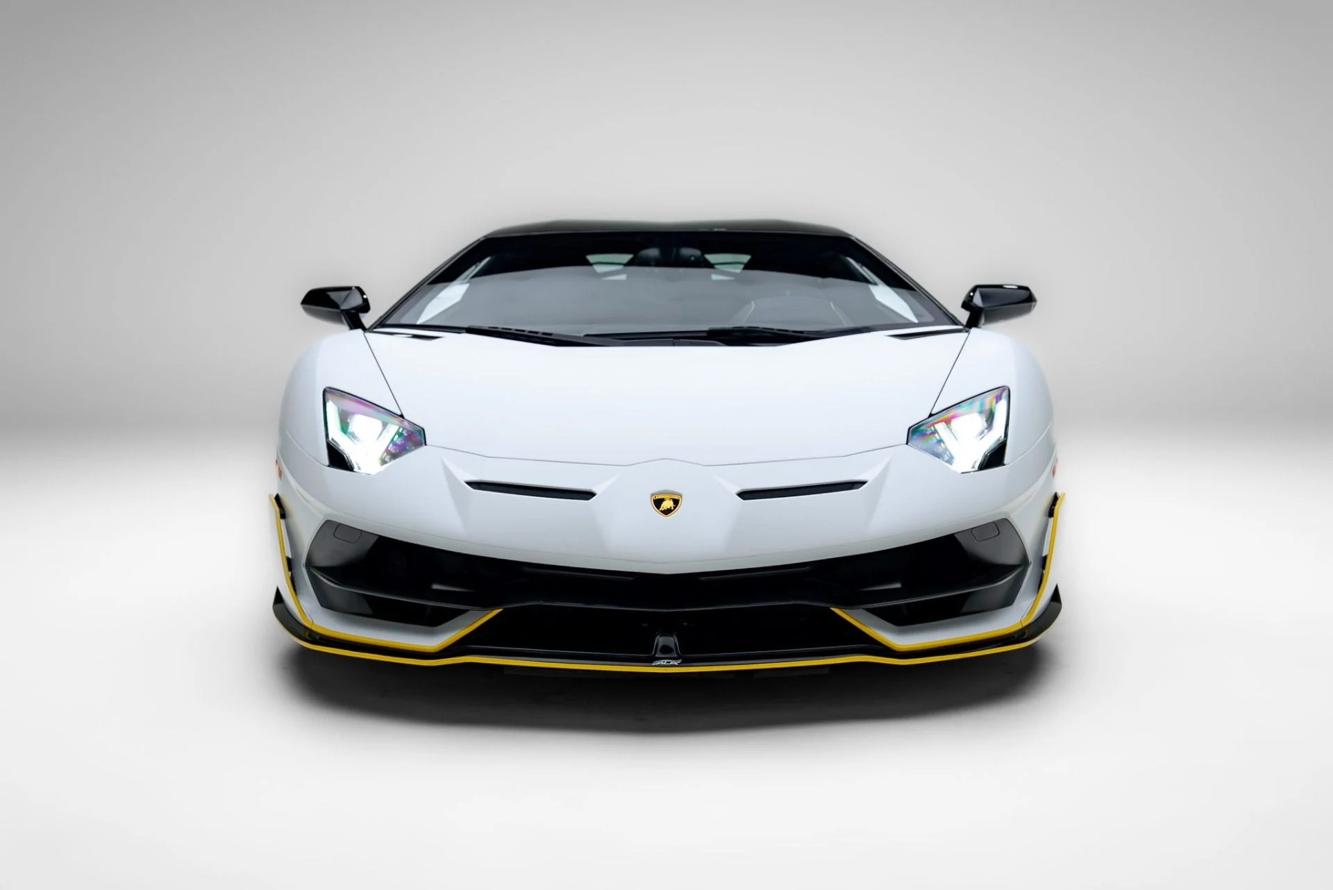 mph007_2616677374_Used_2021_Lamborghini_Aventador_SVJ_LP_770_4_SVJ_1780078343_d7b19b754e