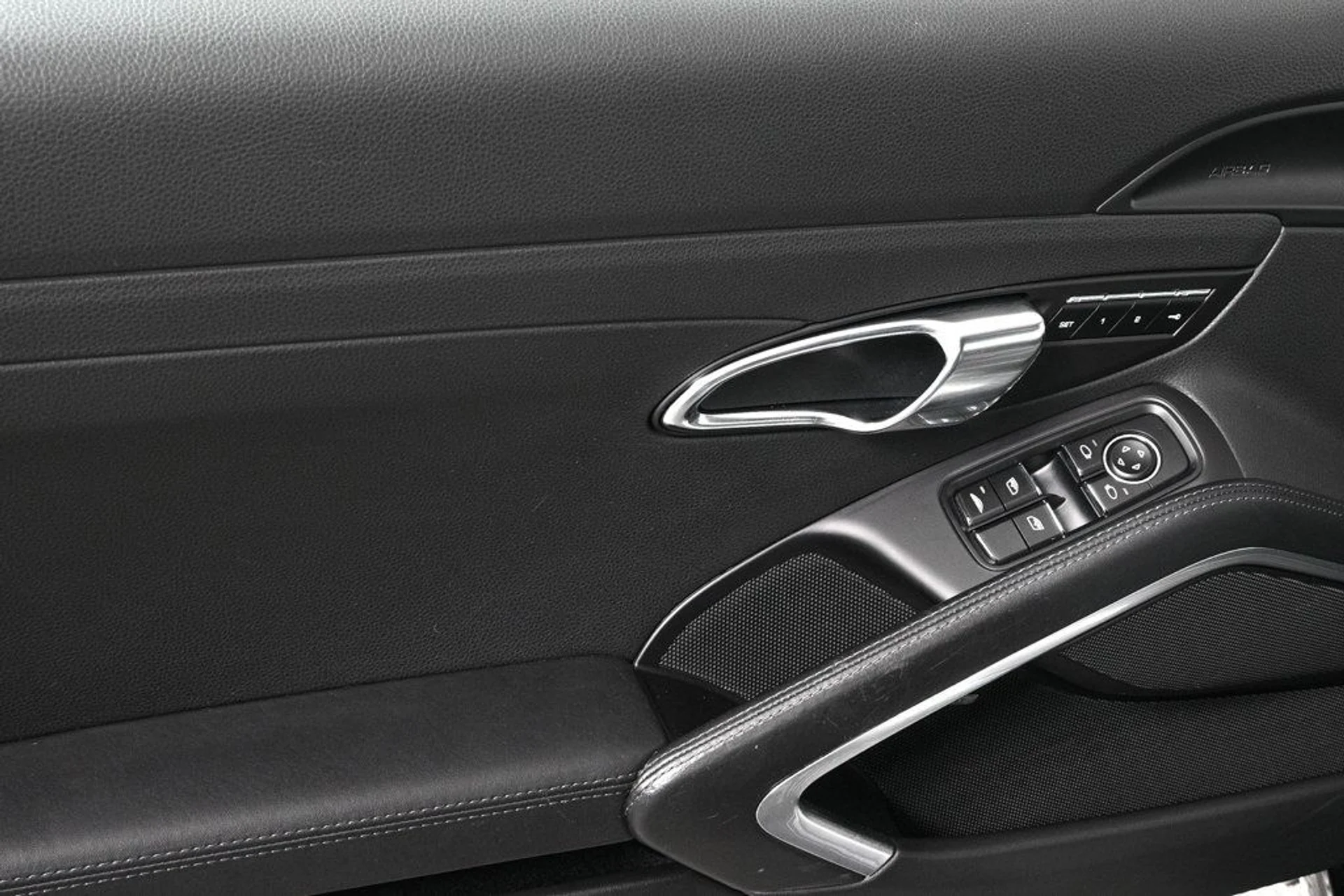 mph007_2618509712_8086ceefa739d7f51cfcc5b2396afad9_236426f041