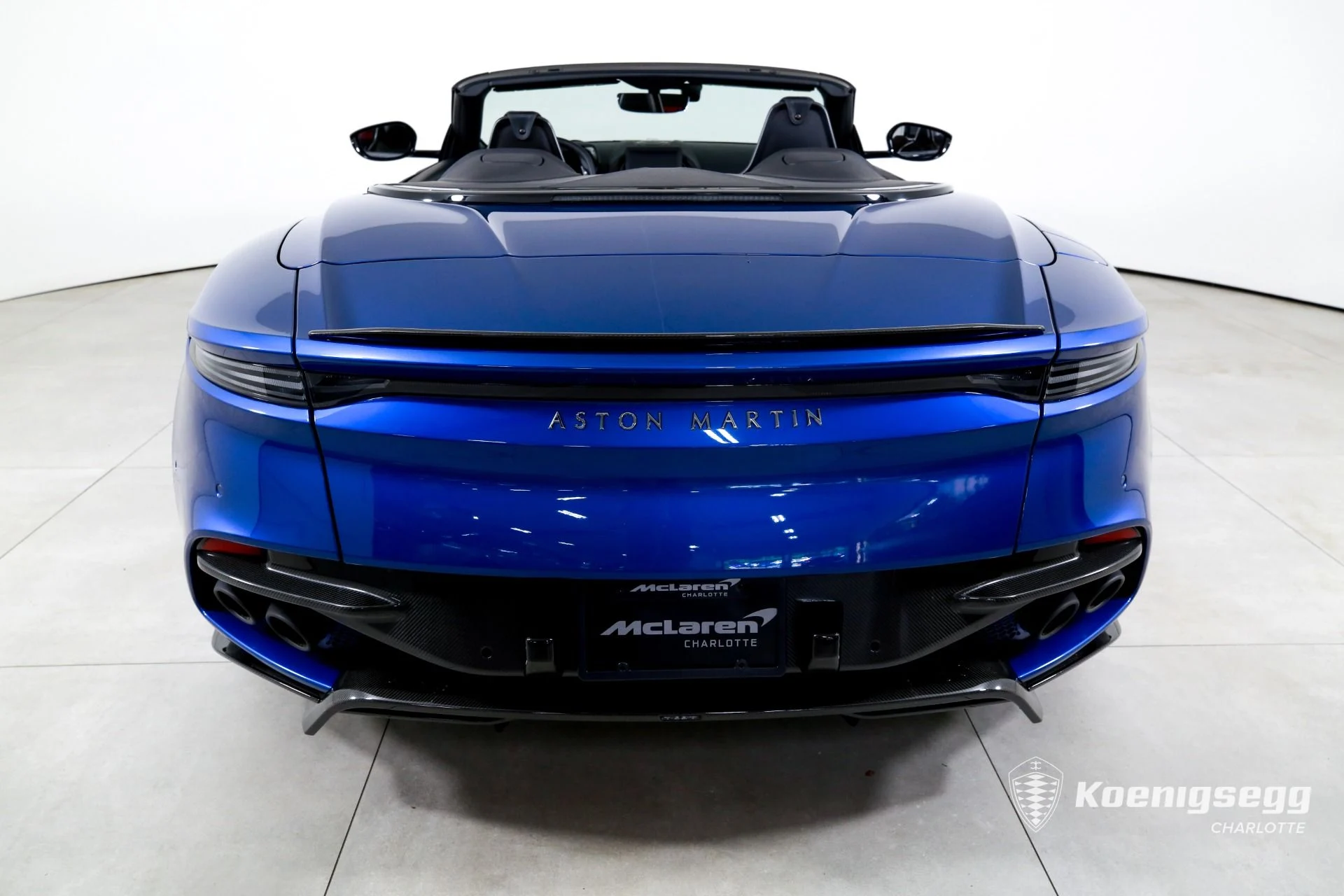 mph007_2623646644_Used_2023_Aston_Martin_DBS_Ultimate_1761053830_b7398e68ef