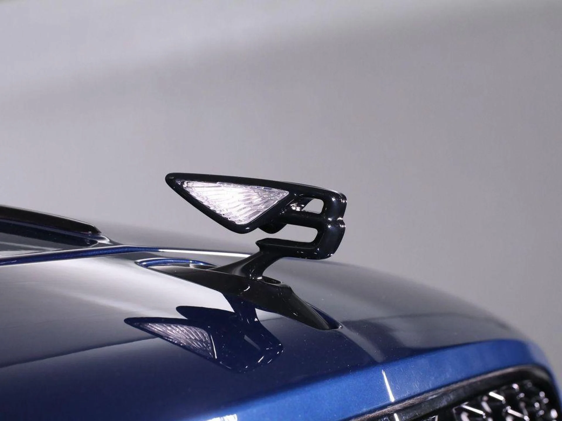 mph007_2625627069_ZO_Nmf_D_La_E_Fs_Oz2w0_W1_IM_t0_R4_1b9f539fc7