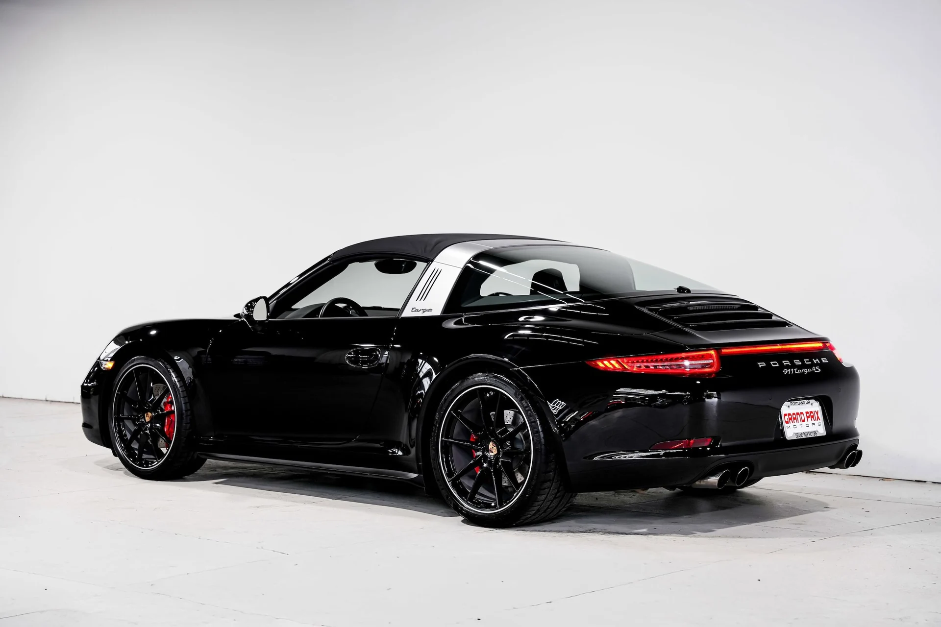 mph007_2628798417_a77cd86f2f11549eae3603c91cd4385dx_d7b4674515