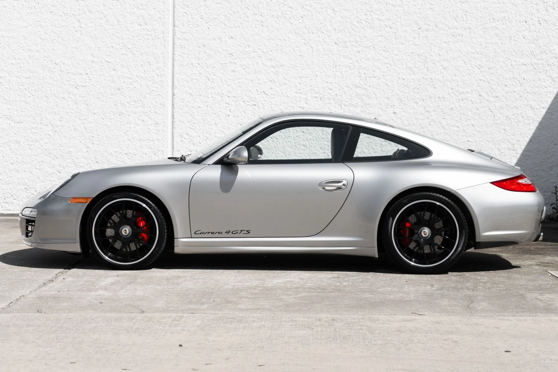 mph007_2632811113_Used_2012_Porsche_911_Carrera_4_GTS_1774273980_c83ba1cc2d