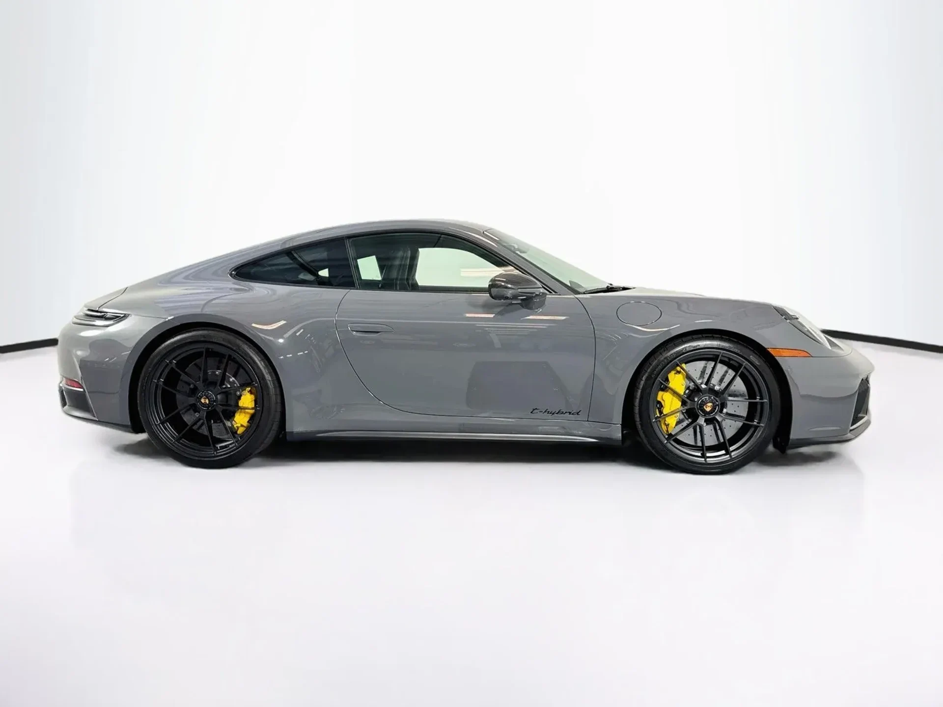 mph007_2633130580_1566228a911a1e5e6f1f967f3e776cee_f5832b60ea