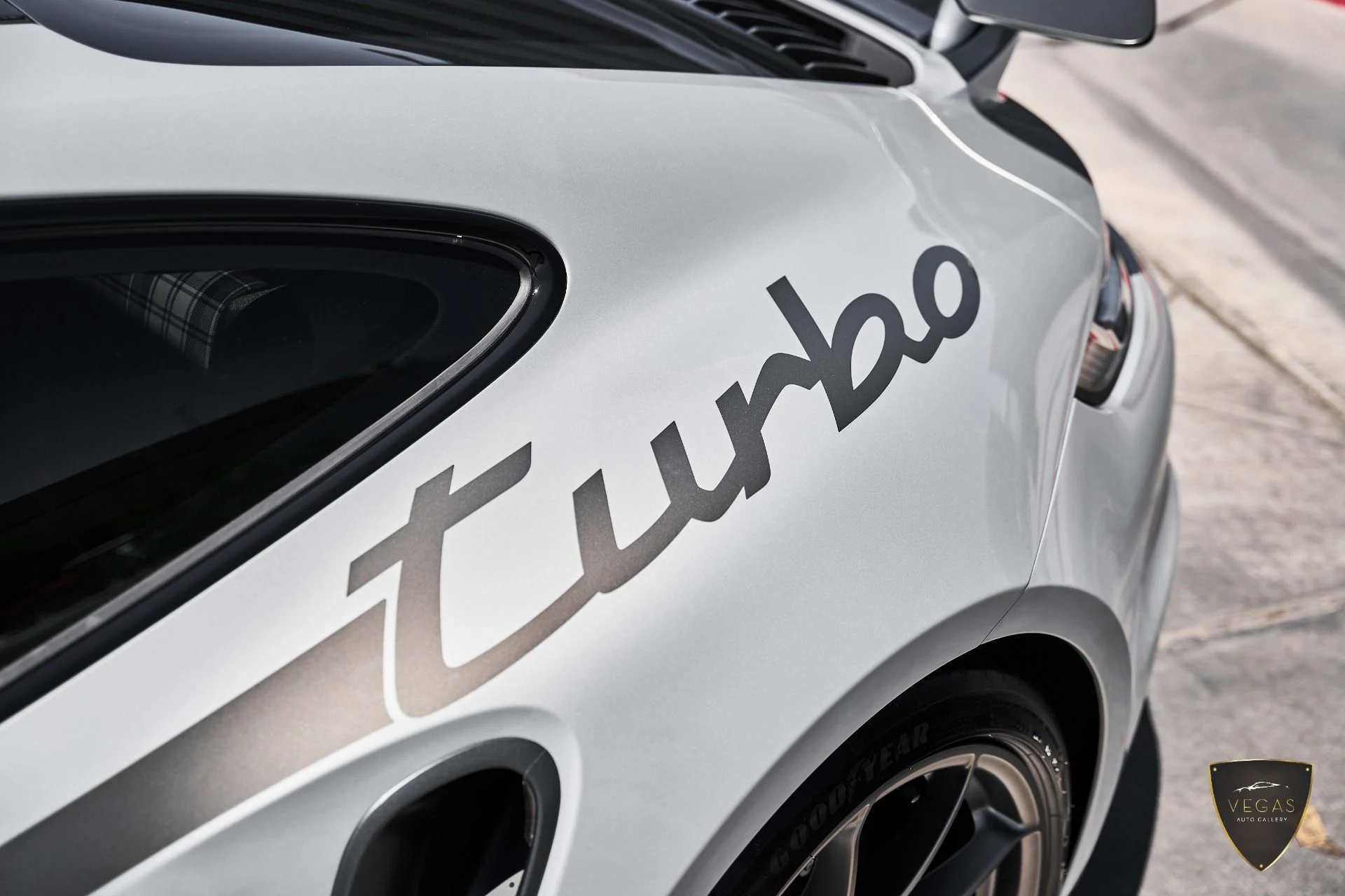 mph007_2633789789_Used_2025_Porsche_911_Turbo_50_1782521907_5be0d2a024