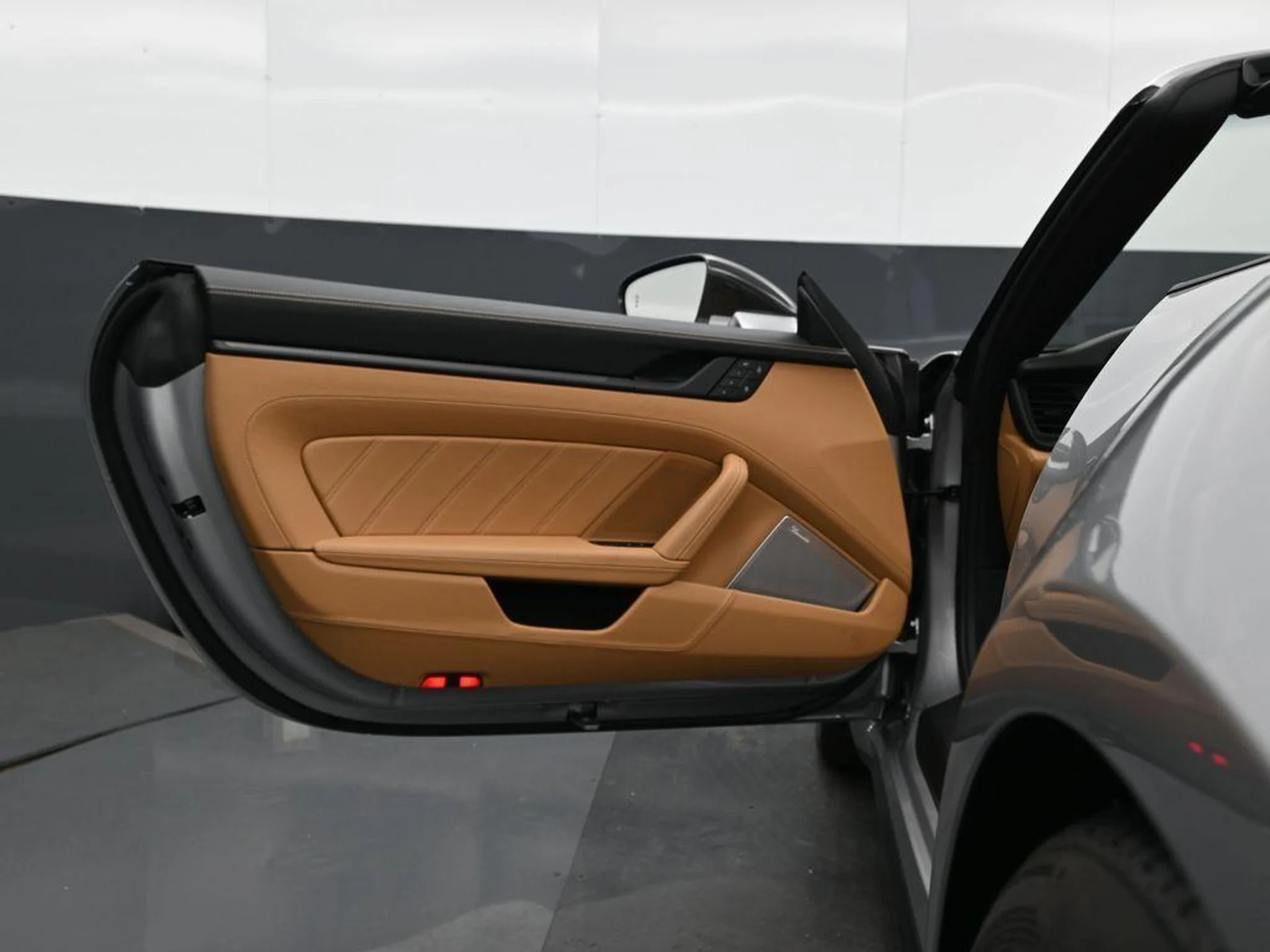 mph007_2636851121_7y_D_Mz_Xwpo_Be_YNY_Ob_Rt_DP_Jzq_G7_D4_3a0692fb09