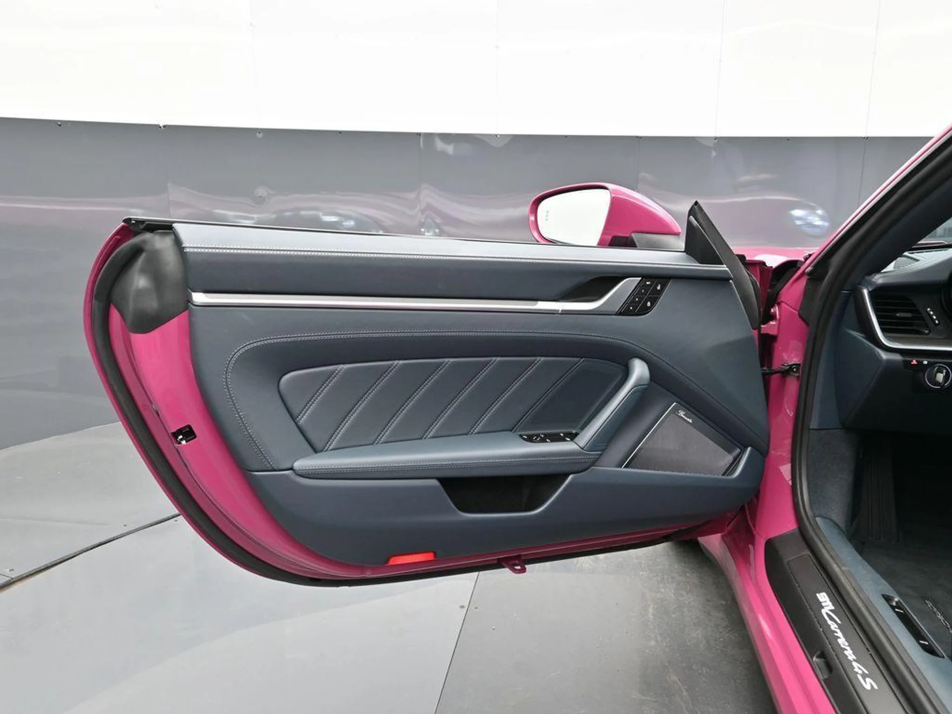 mph007_2639688363_k_D_Sj_Bna_Z_Gjo_Hf_MWIX_6s_ZM_Zj_Ur_AQ_0dfd22b79b