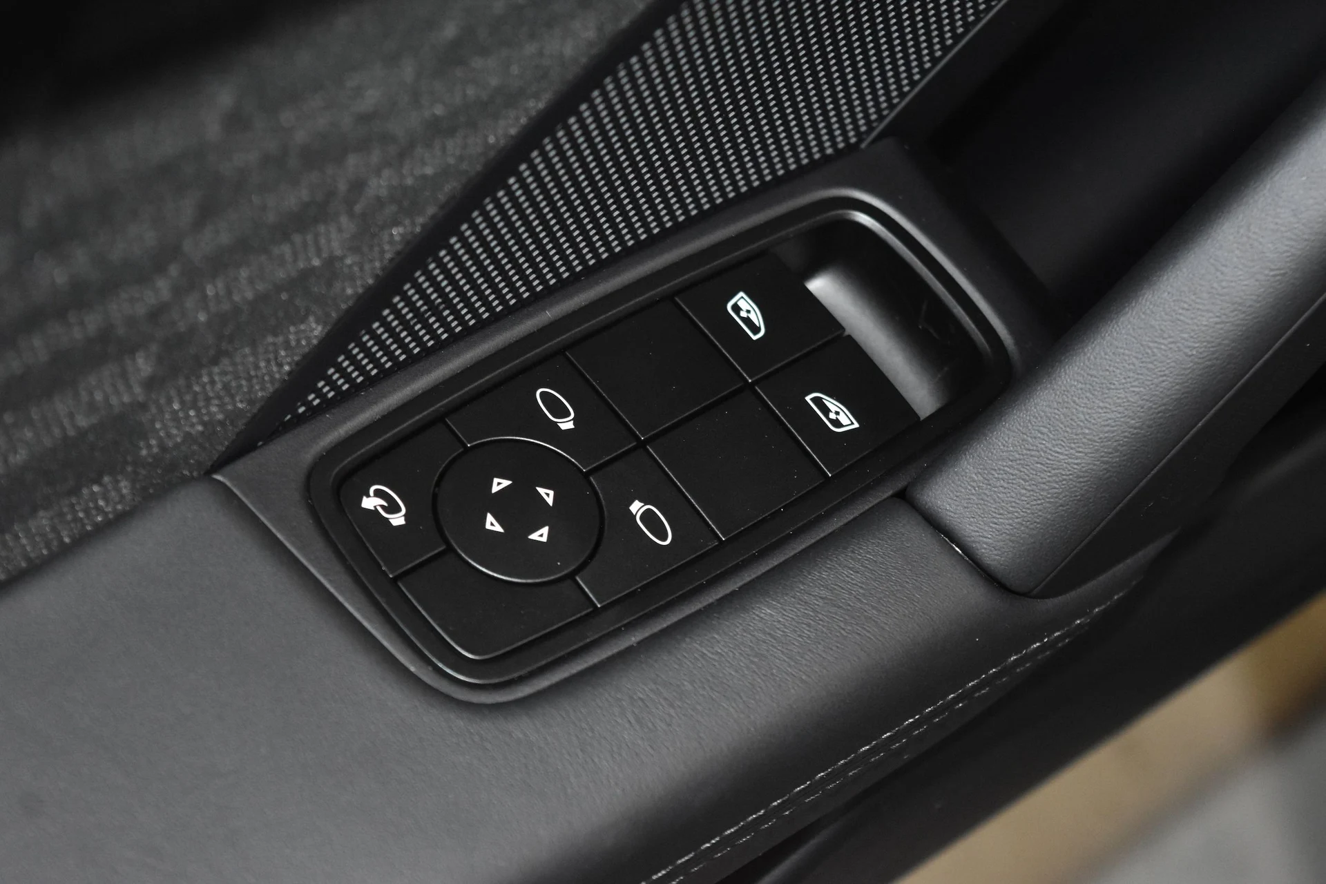 mph007_2642621917_bb062ff73ddf60b840692b3844a4549fx_3eeeb164cd