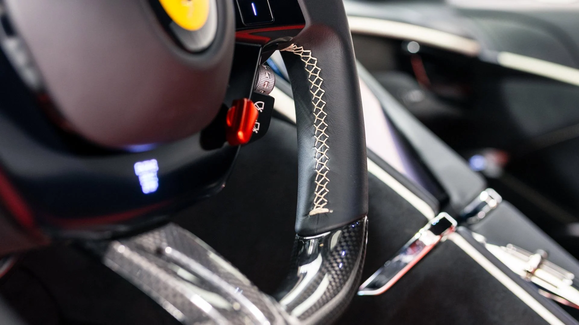 mph007_2646082367_Used_2023_Ferrari_Roma_1783510765_164f287c09