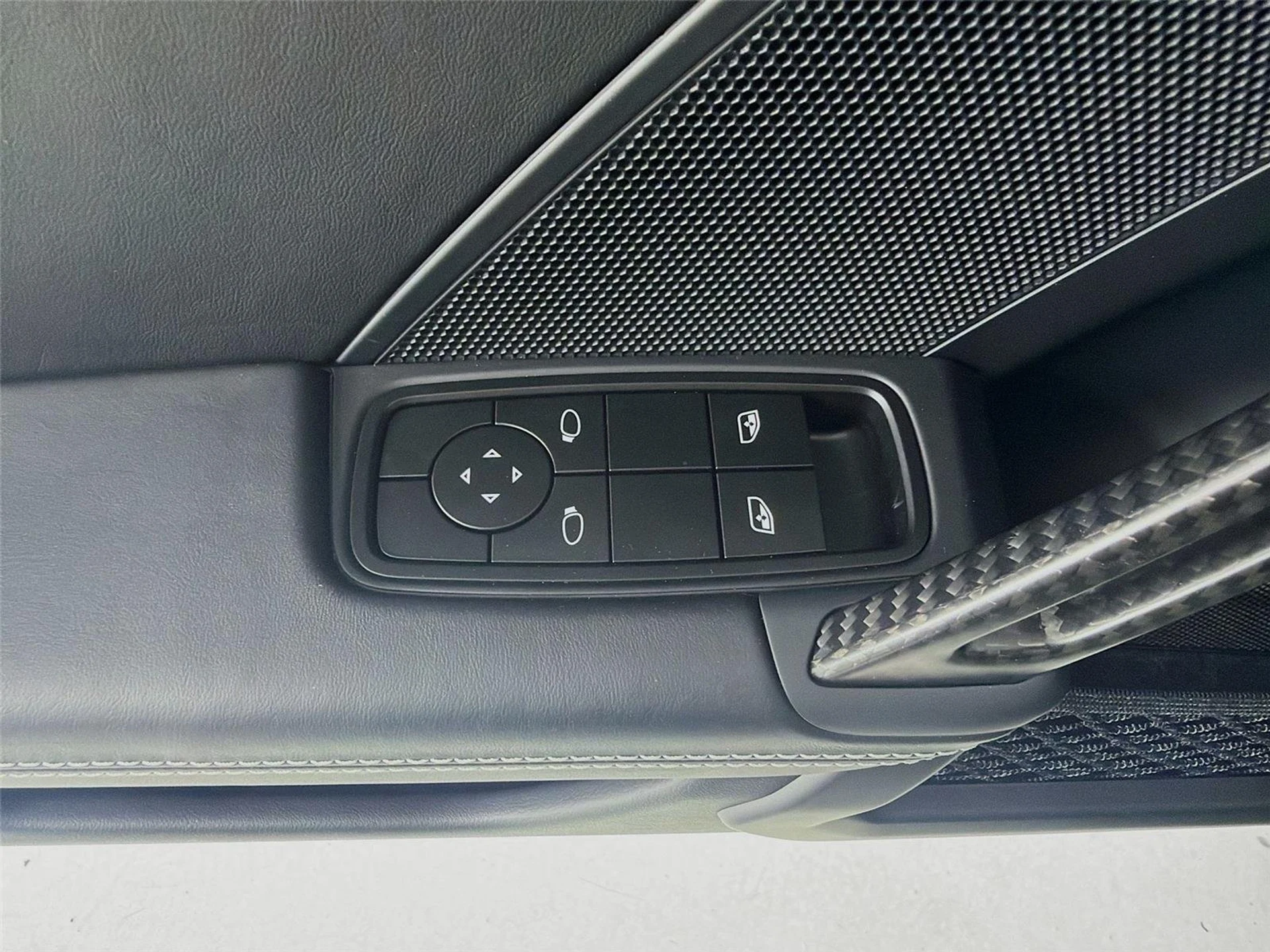 mph007_2670273313_d8dc26fc460f85f0e074a2534a3b3e94_1efe2517b9