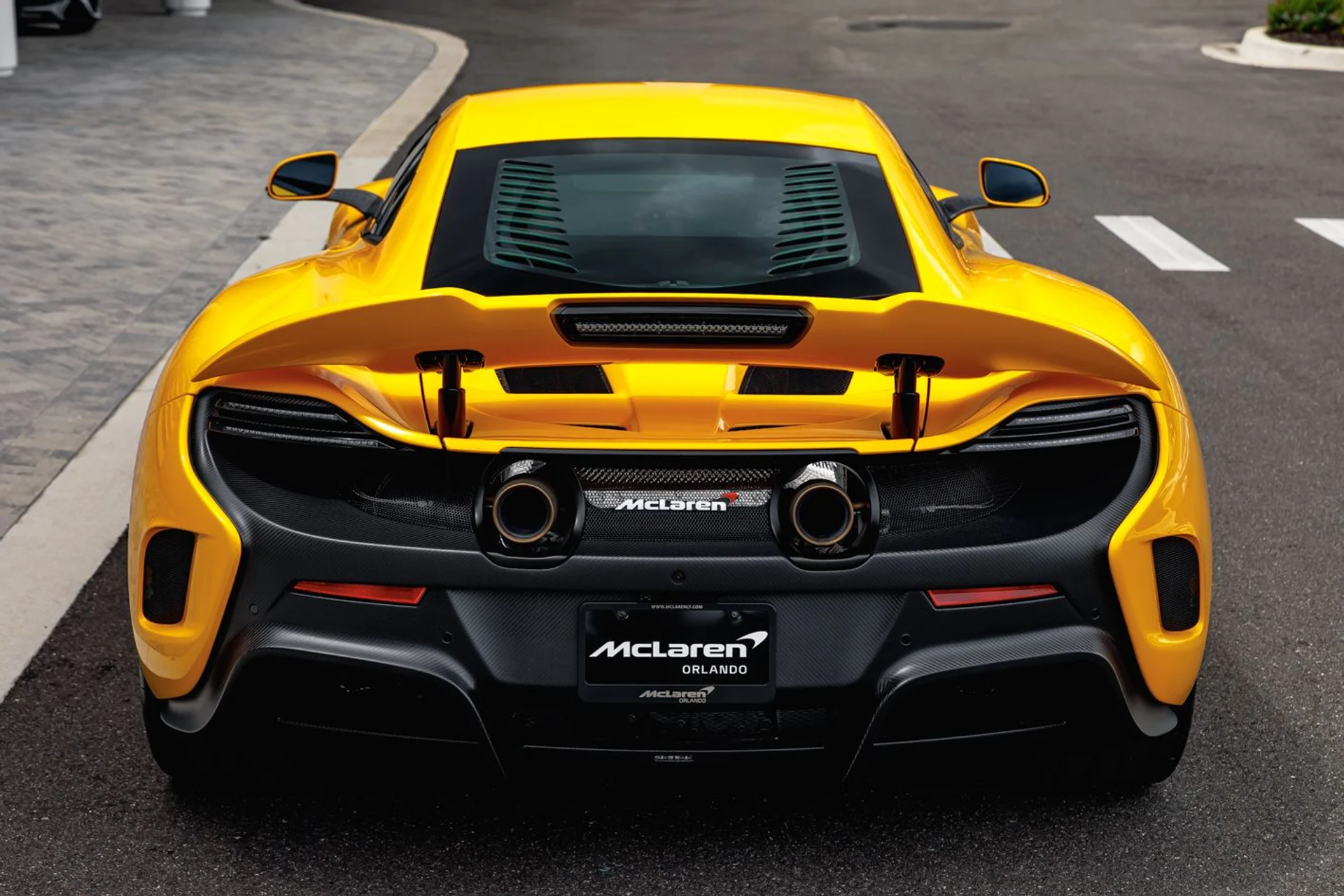 mph007_2677804238_Used_2016_Mc_Laren_675_LT_1ff5b45ecf