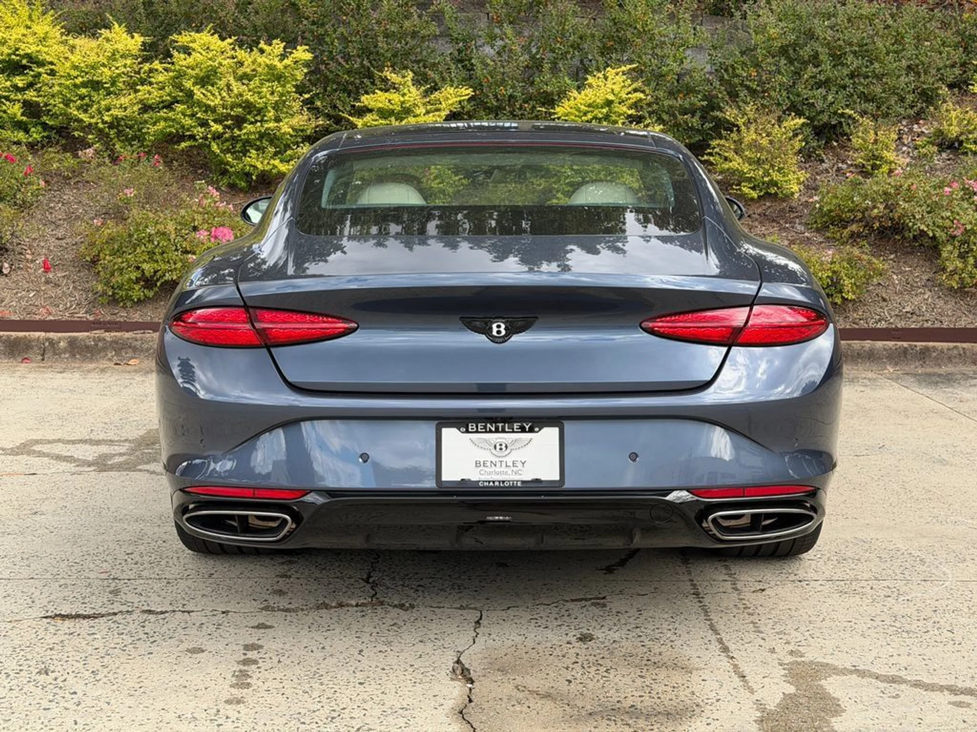 mph007_2681095361_04094e9186b545bfb97b834838c4ca2b_f0425e9a84