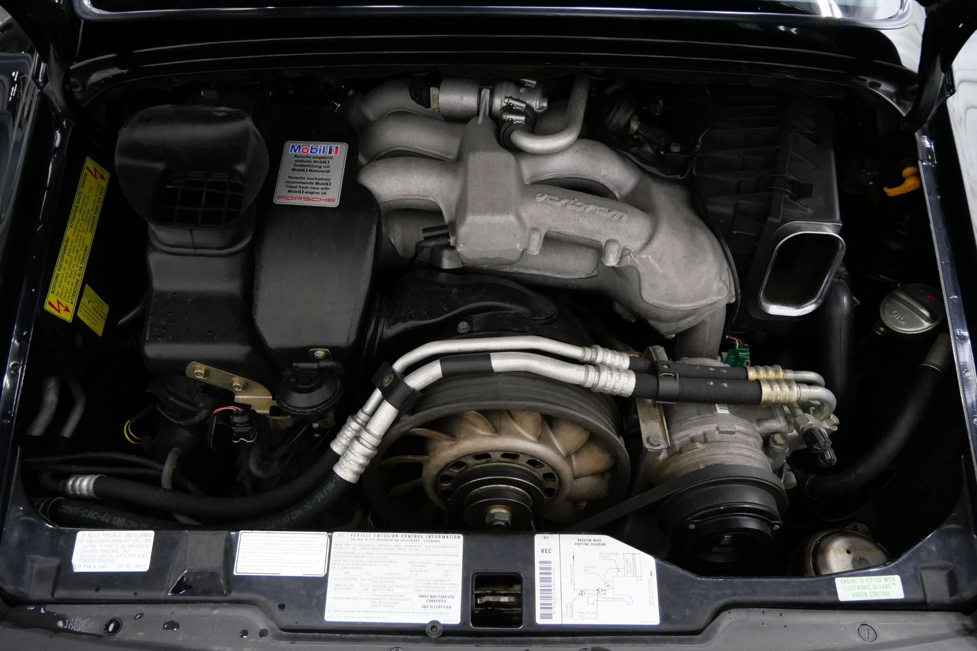 mph007_2702377094_Used_1997_Porsche_911_Carrera_4_S_Aerokit_1749585791_b8c79f541c