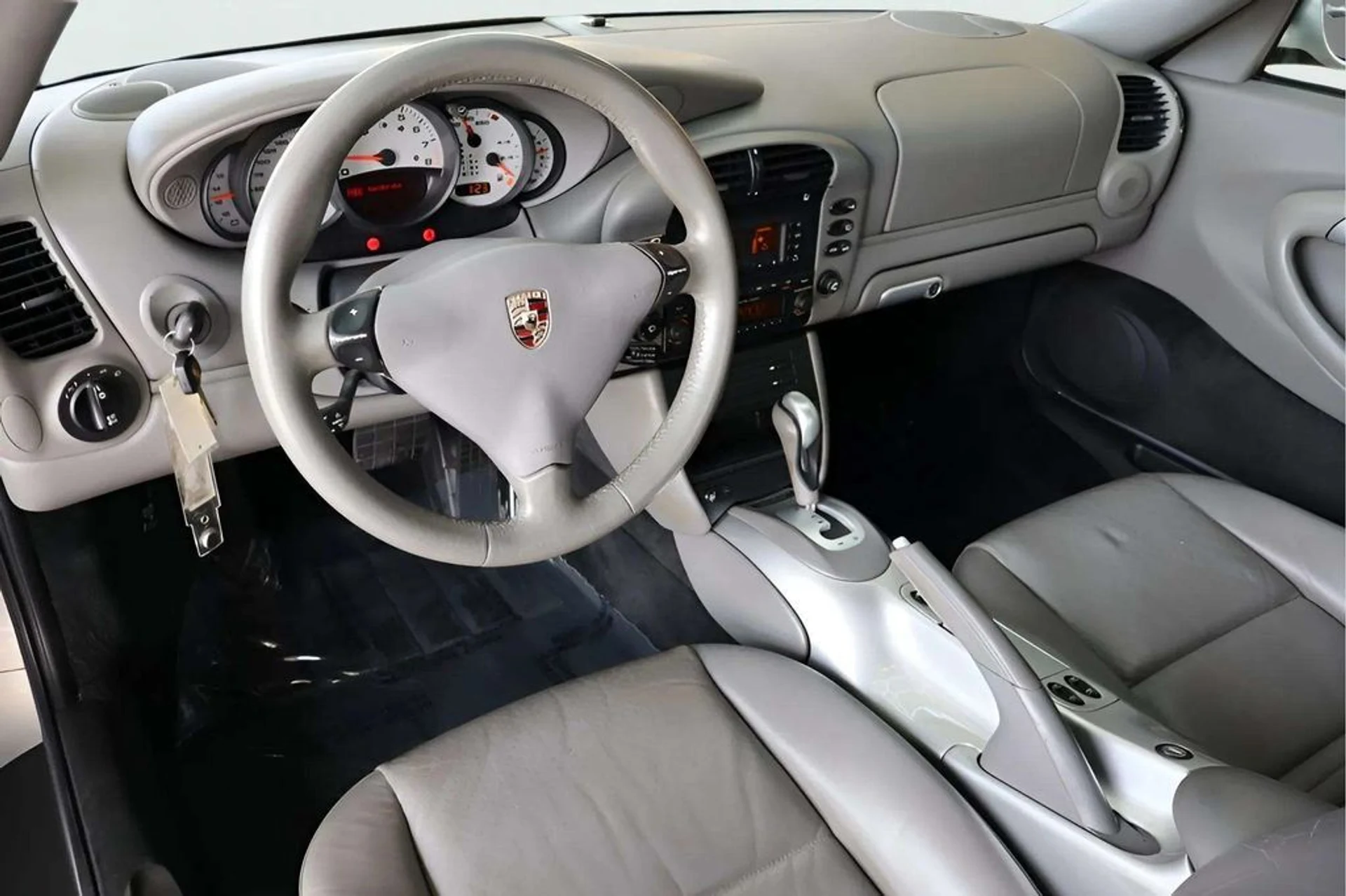 mph007_2711871345_cb5b160b524f769d63ea33cdc483e03ax_2a2393a8ac