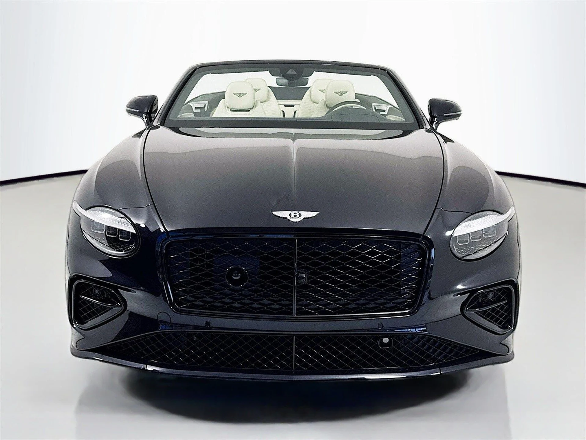 mph007_2712690469_fad4e6a22e39478835287d4aade4c253x_28a9a8b000