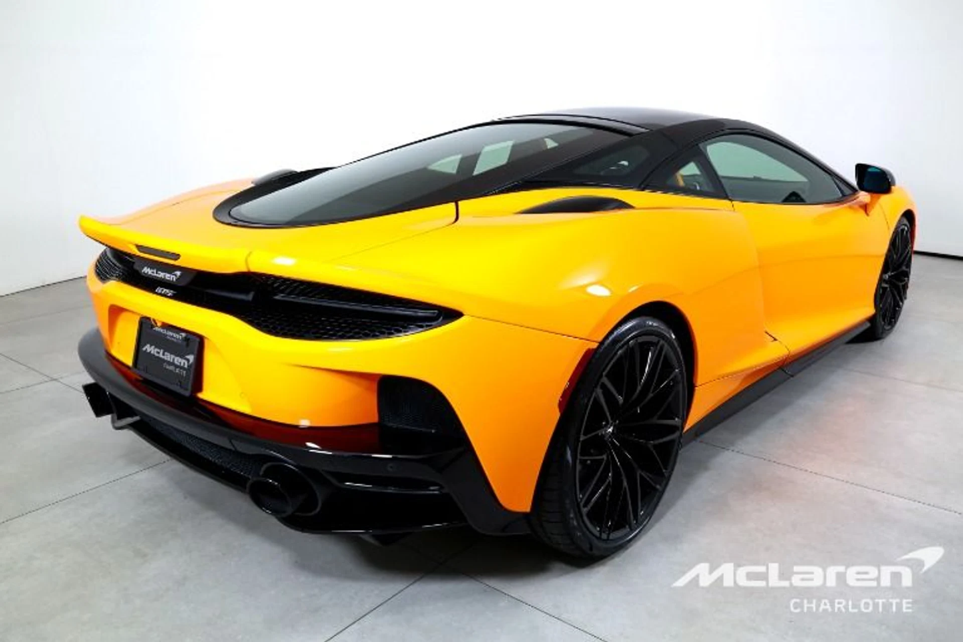 mph007_2722797010_New_2027_Mc_Laren_GTS_01a24398b6