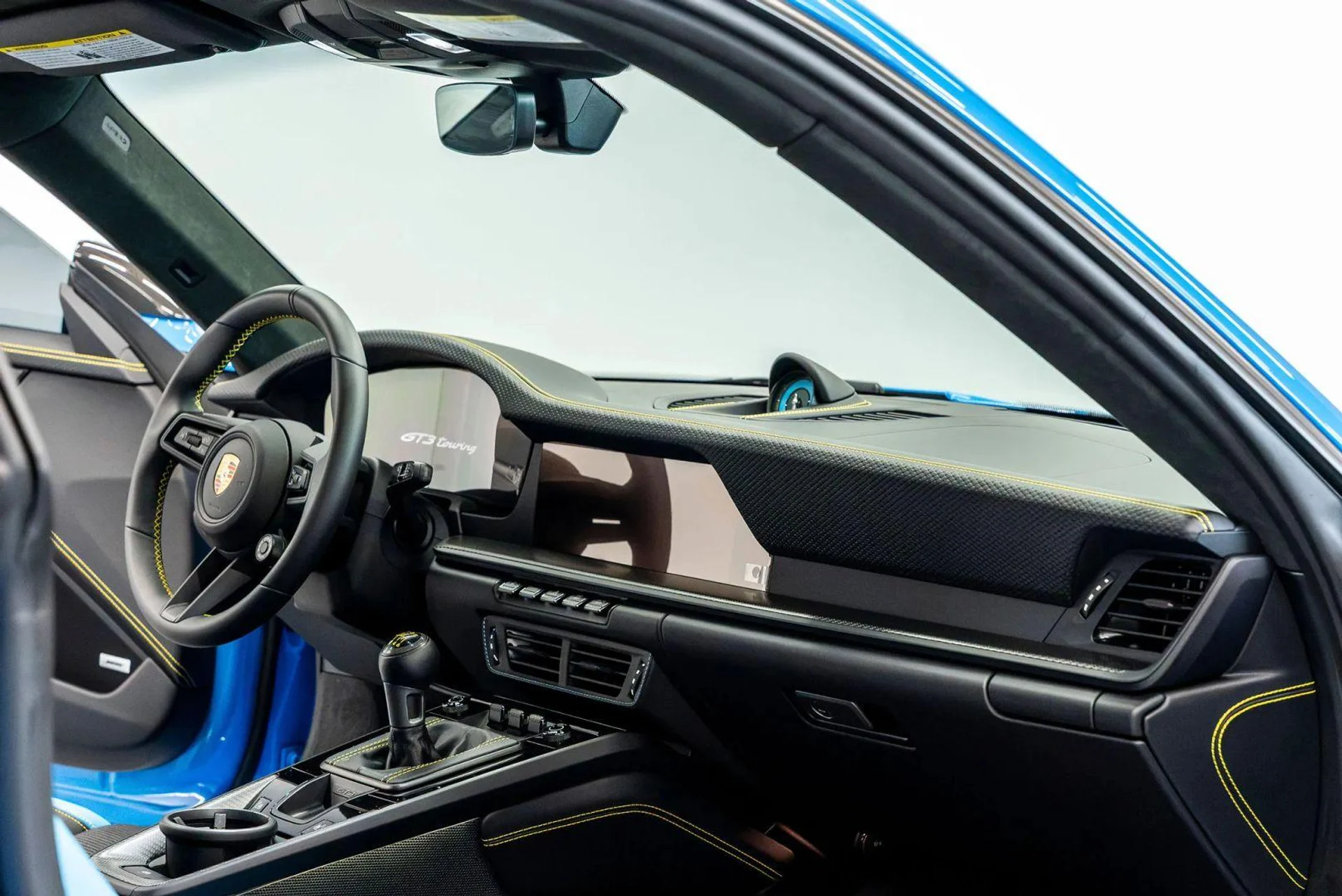 mph007_272615681_Used_2026_Porsche_911_GT_3_w_Touring_Pkg_Coupe_2_D_1789774018_0ce4c3ed74