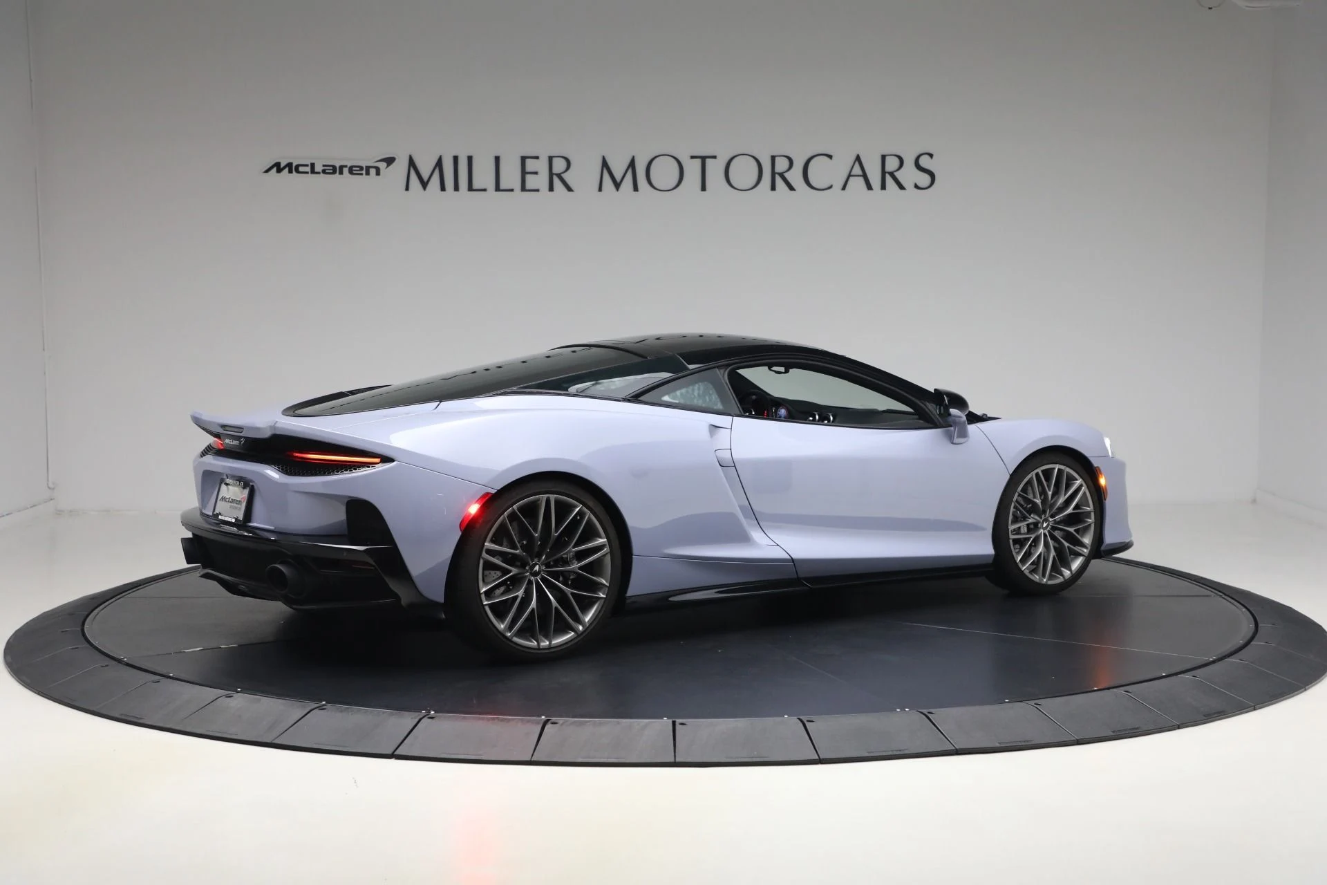 mph007_2728774953_Used_2022_Mc_Laren_GT_Luxe_a3d227c5f6