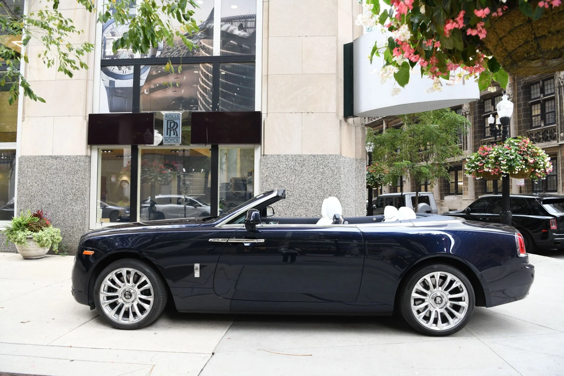 mph007_2730008752_8627_p9_l_467cf13d8f