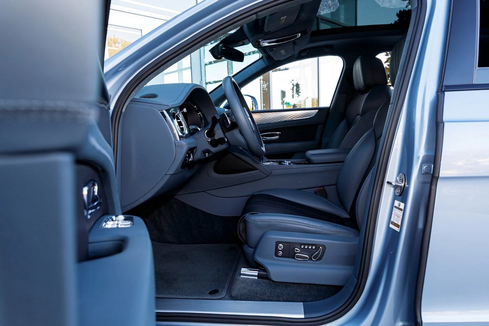 mph007_2730442135_53d4d798d34c6f48f1505fc9111d367ex_6246c138c3