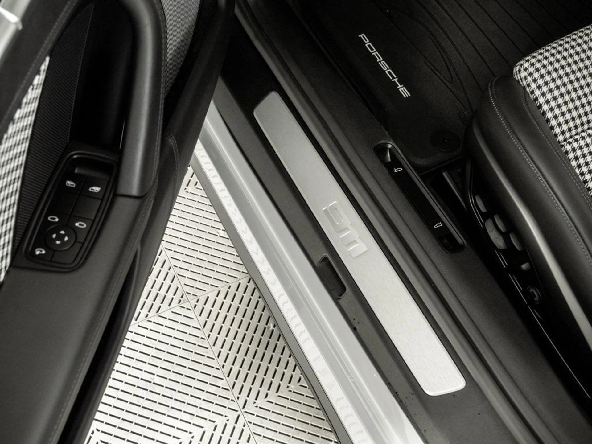 mph007_274447022_cn9mdf_Rkf2_E_Kk6t679k7_Hsf_Ch_U8_19a941c6ad