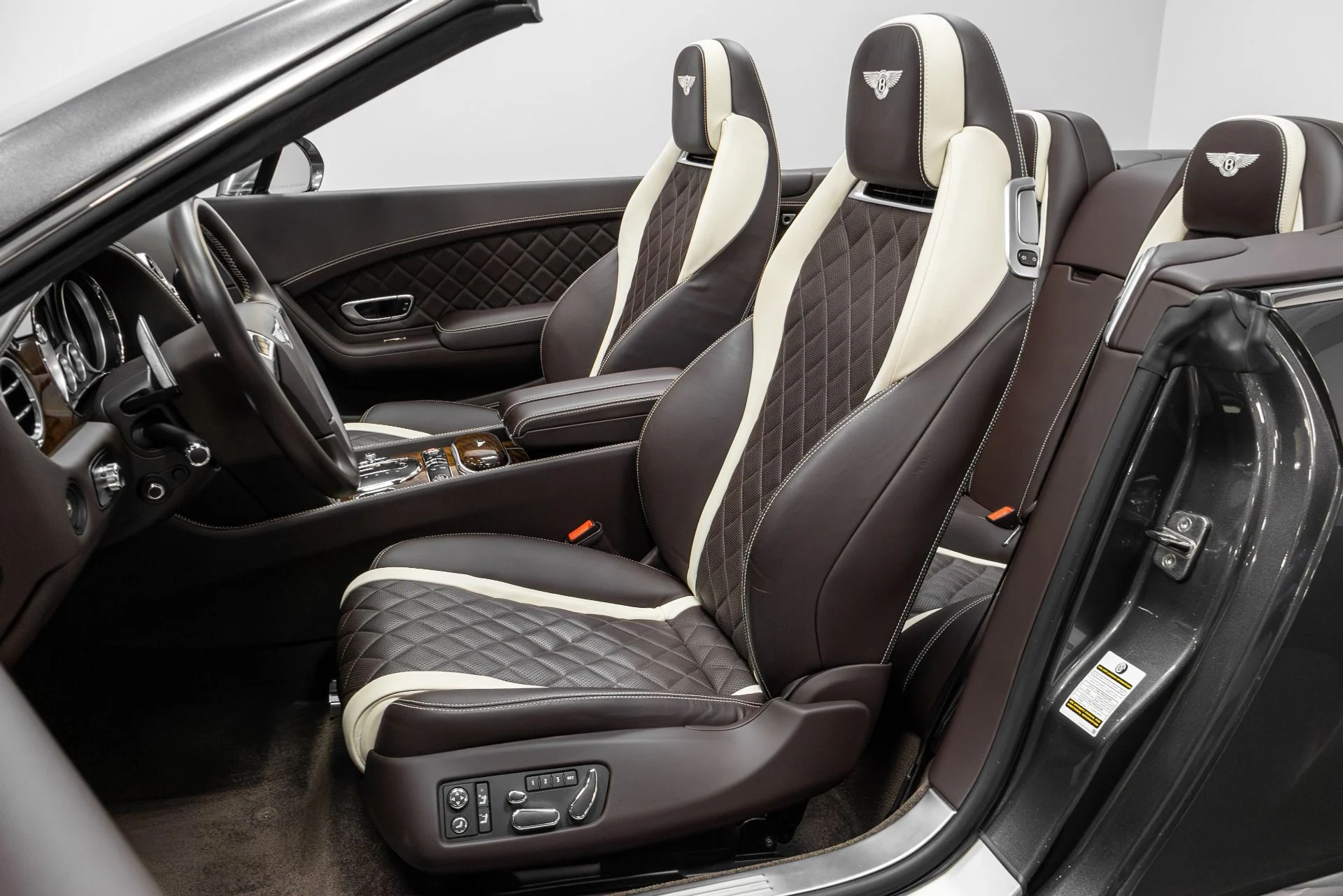 mph007_2745725227_Used_2018_Bentley_Continental_GT_W12_1772672935_62f15b8816