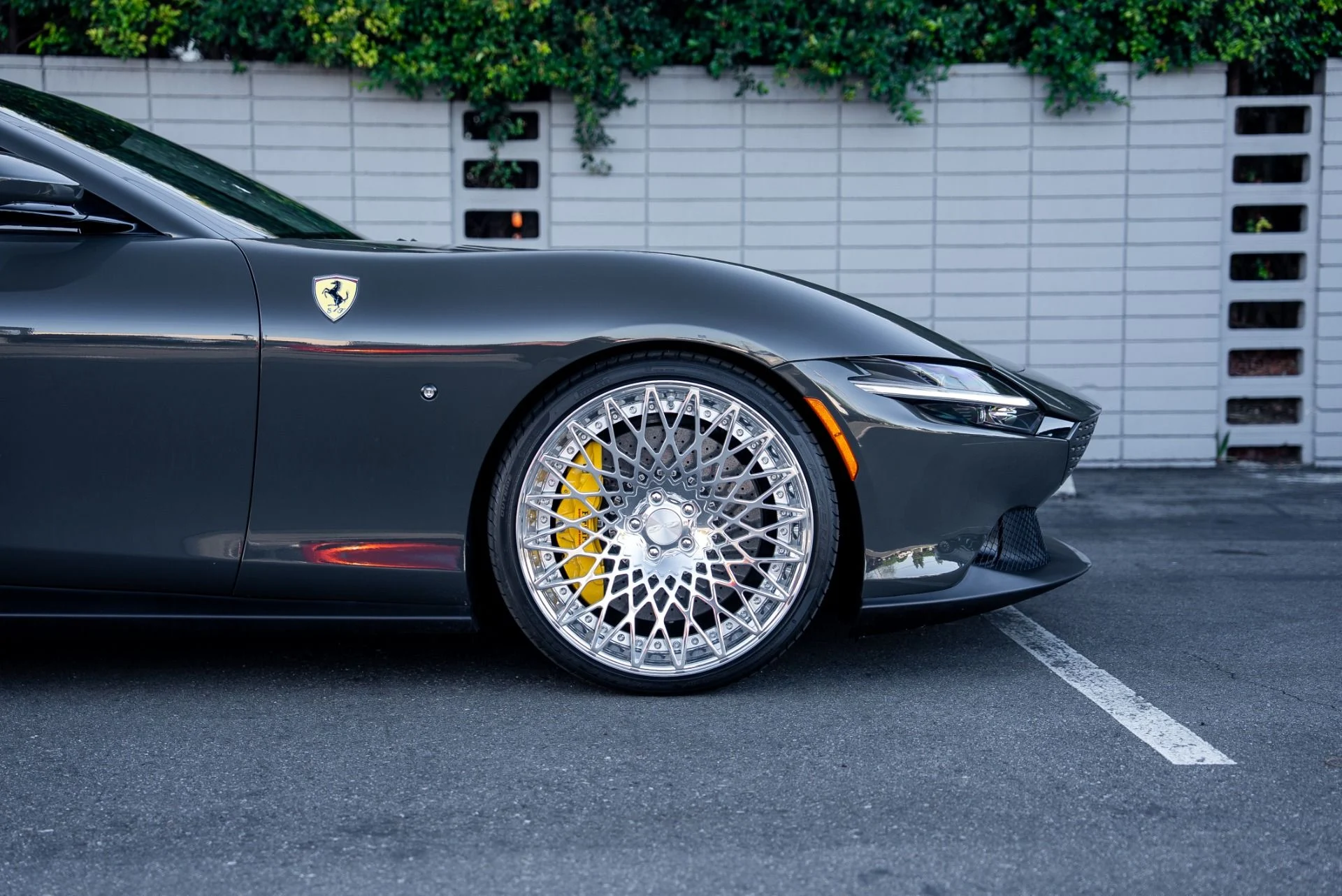 mph007_275551124_Used_2024_Ferrari_Roma_Spider_1764029077_06b8d6f064